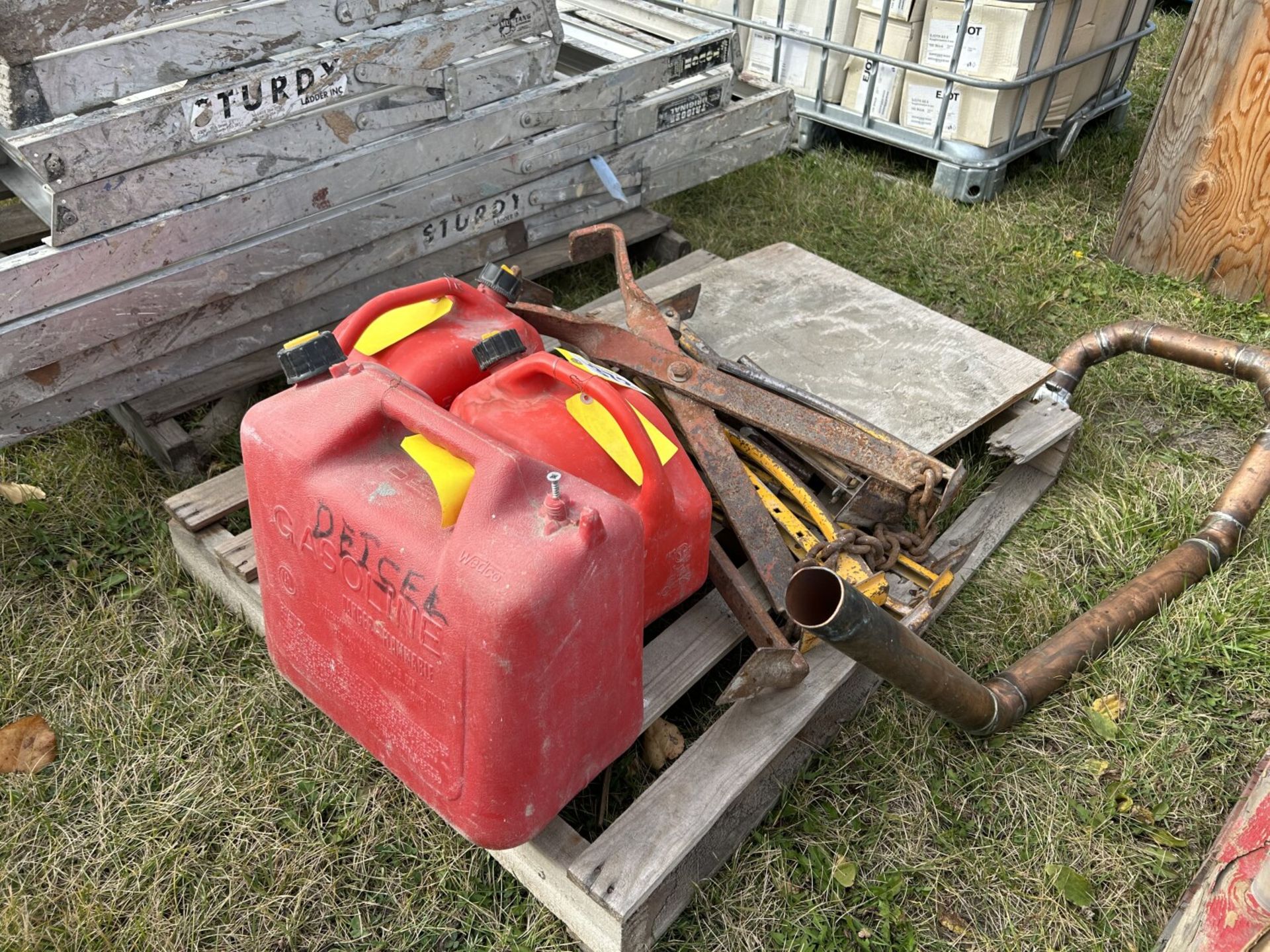 P/O - ASS'T BLOCK MOVING HANDLES & JERRY CANS