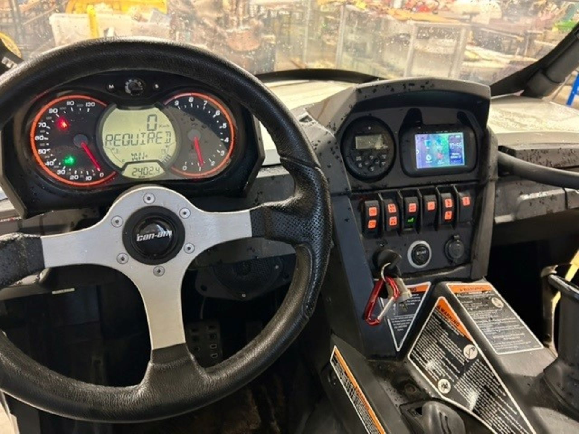 *OFFSITE - LOCATED AT MAS* 2014 CAN-AM COMMANDER 1000 LIMITED W/GPS - Image 7 of 11