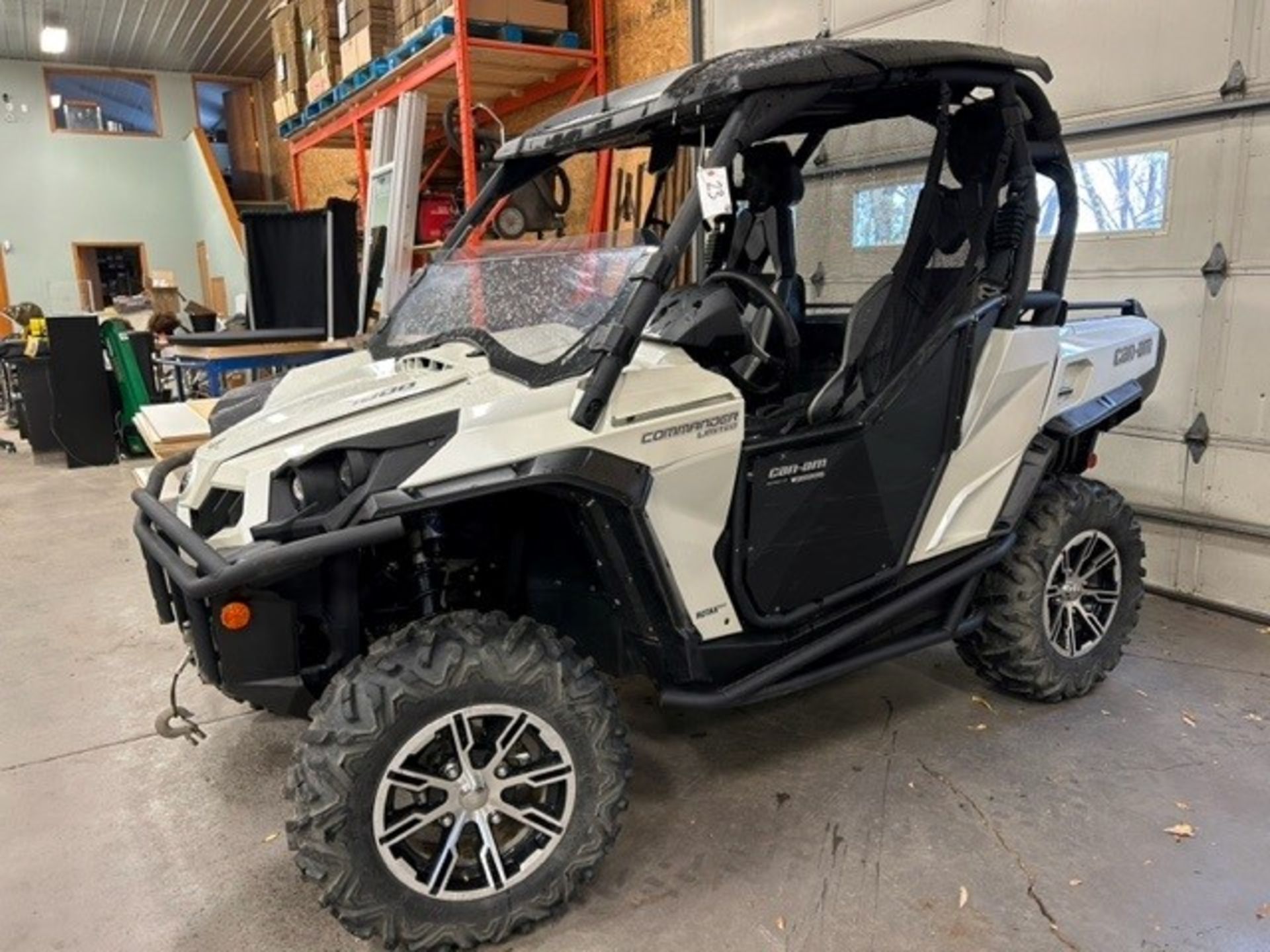 *OFFSITE - LOCATED AT MAS* 2014 CAN-AM COMMANDER 1000 LIMITED W/GPS