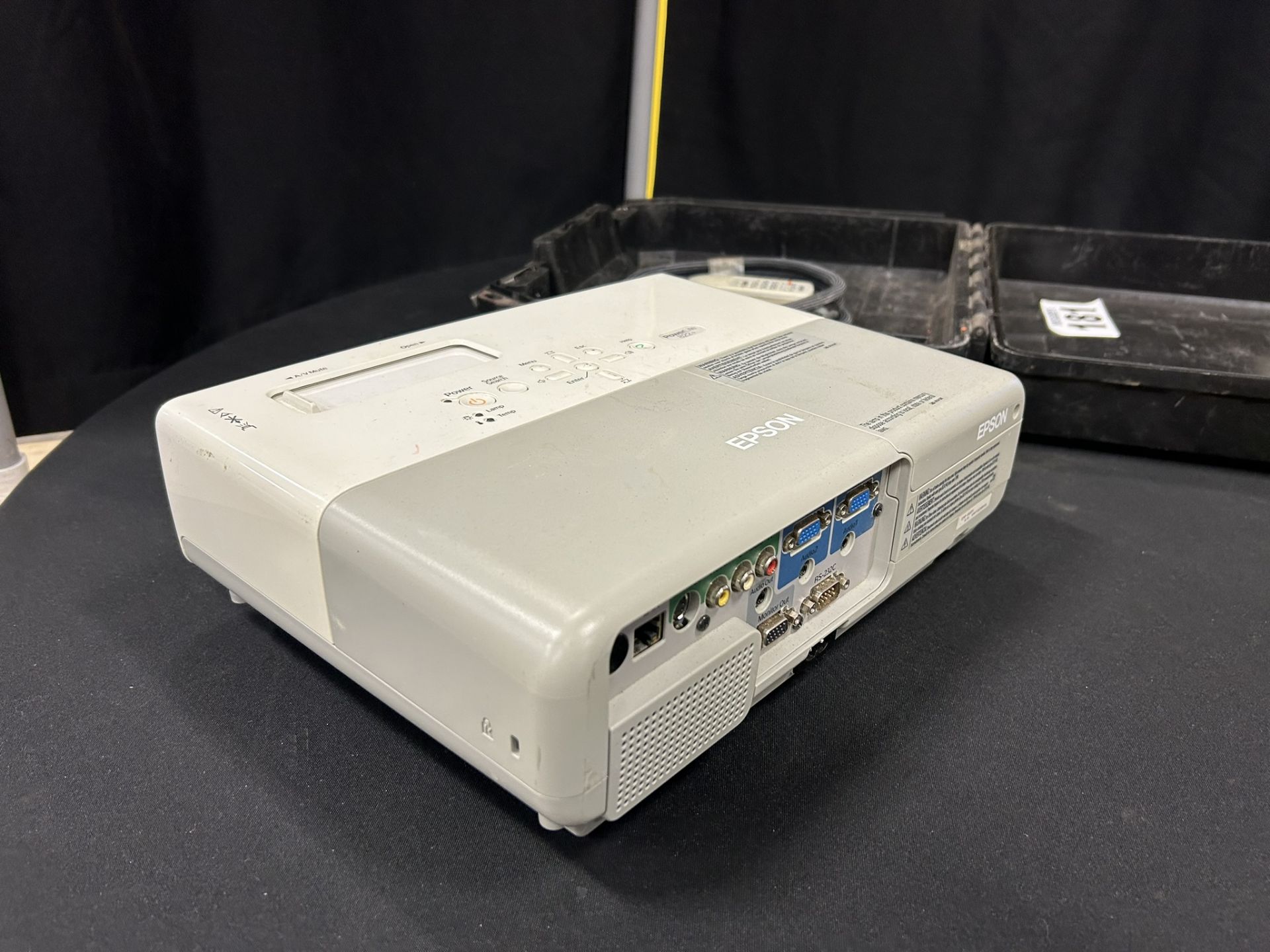 EPSON PROJECTOR - Image 4 of 7