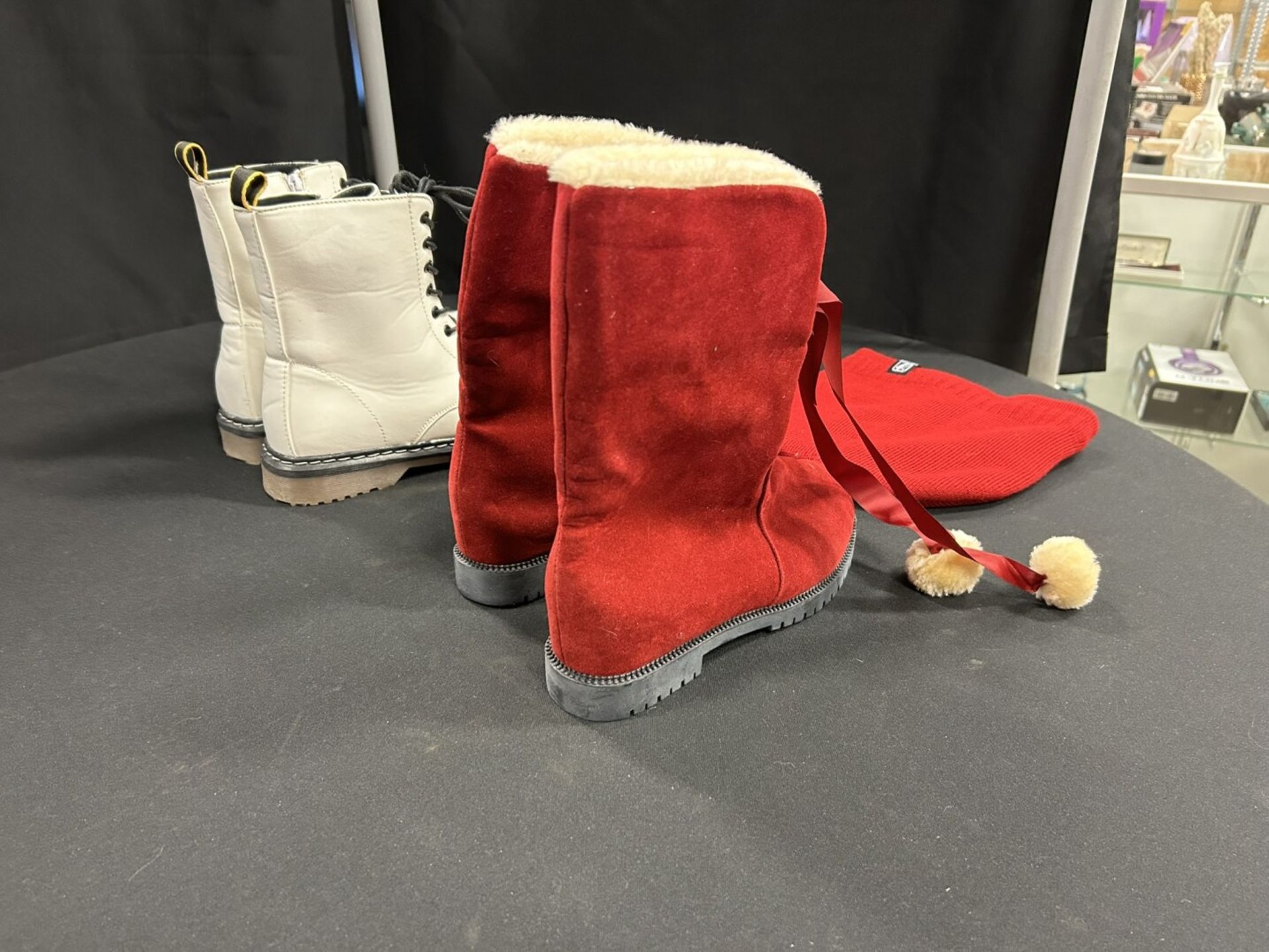 2-PAIR OF BOOTS - Image 4 of 5