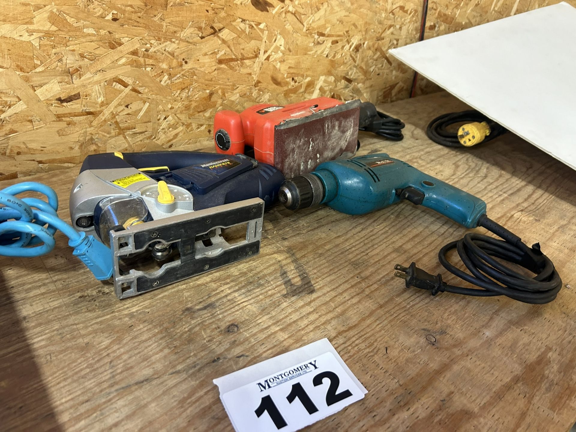 MASTERCRAFT ELEC. VARIABLE SPEED JIG SAW, BLACK & DECKER SANDER, MAKITA ELEC. DRILL - Image 2 of 2