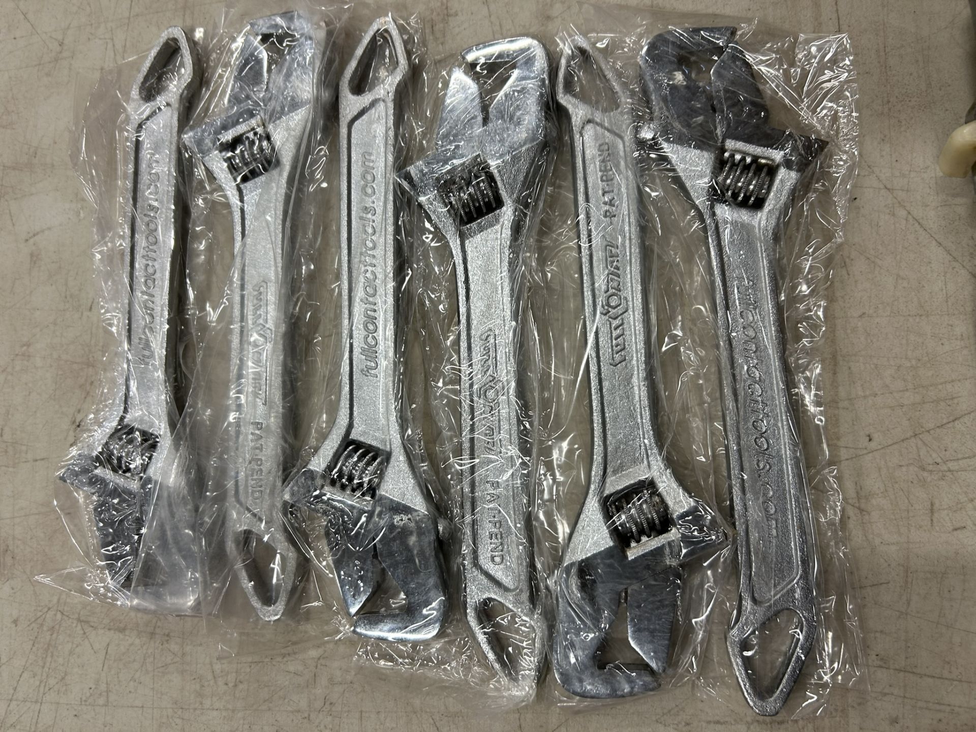 NEW BOX END RATCHET WRENCH SET 3/8"-15/16" & 6-NEW FULL CONTACT ADJUSTABLE WRENCHES - Image 4 of 4