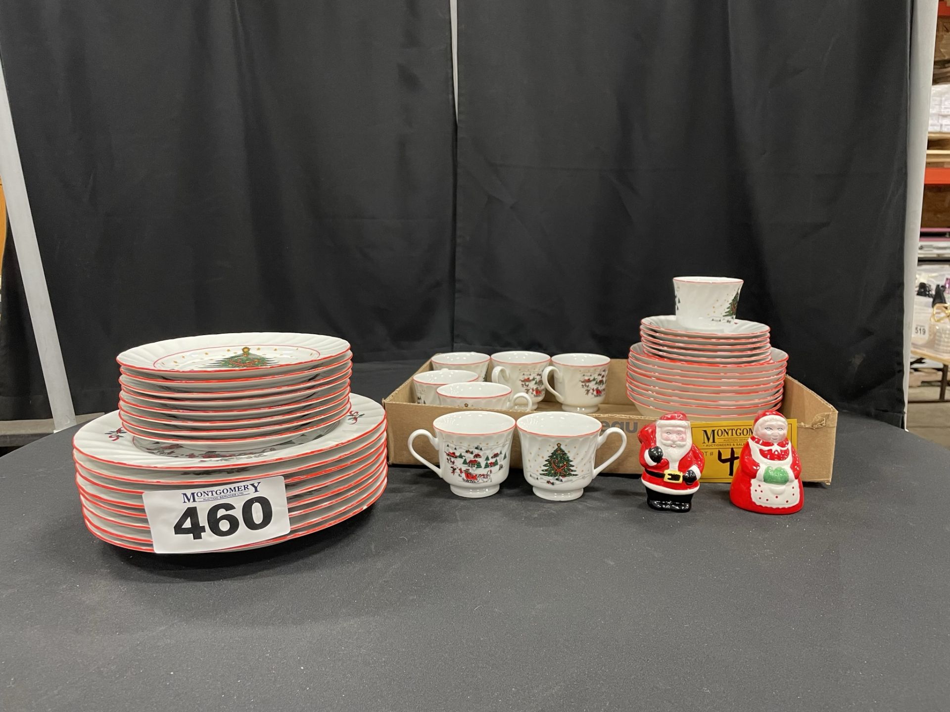 CHRISTMAS THEMED DISHES, TEA CUPS, SAUCERS, BOWLS, ETC.