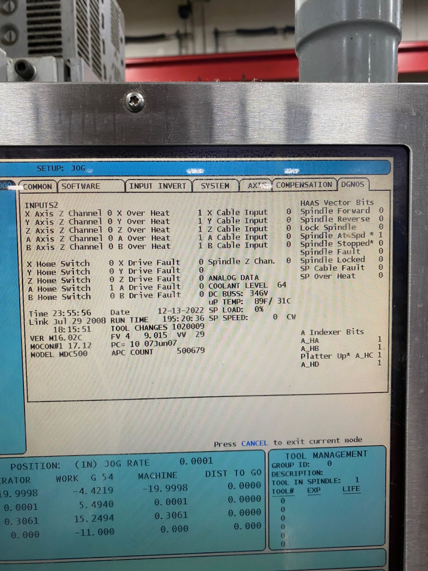 2008 HAAS MDC-500 4-AXIS HIGH-SPEED CNC VERTICAL MILL-DRILL MACHINING CENTER w/2-PALLET SHUTTLE - Image 3 of 13