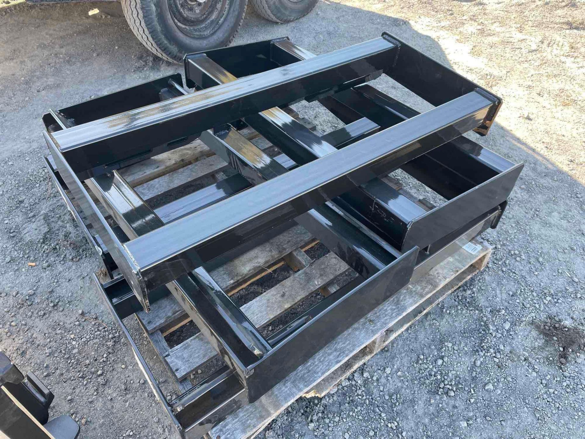 Unused 2022 Mower King SSMF Forklift Skid Steer Attachment - Image 2 of 6