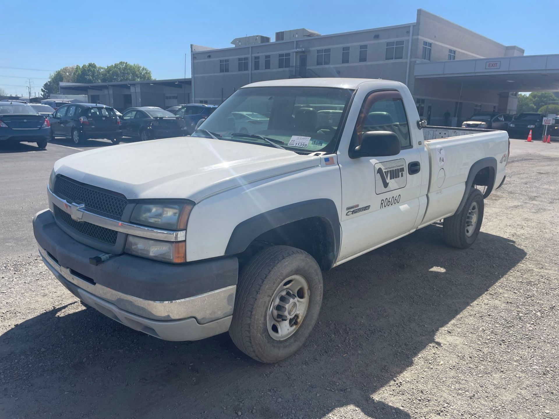 2003 Chevrolet 2500 4WD Pickup Truck, - Image 4 of 19