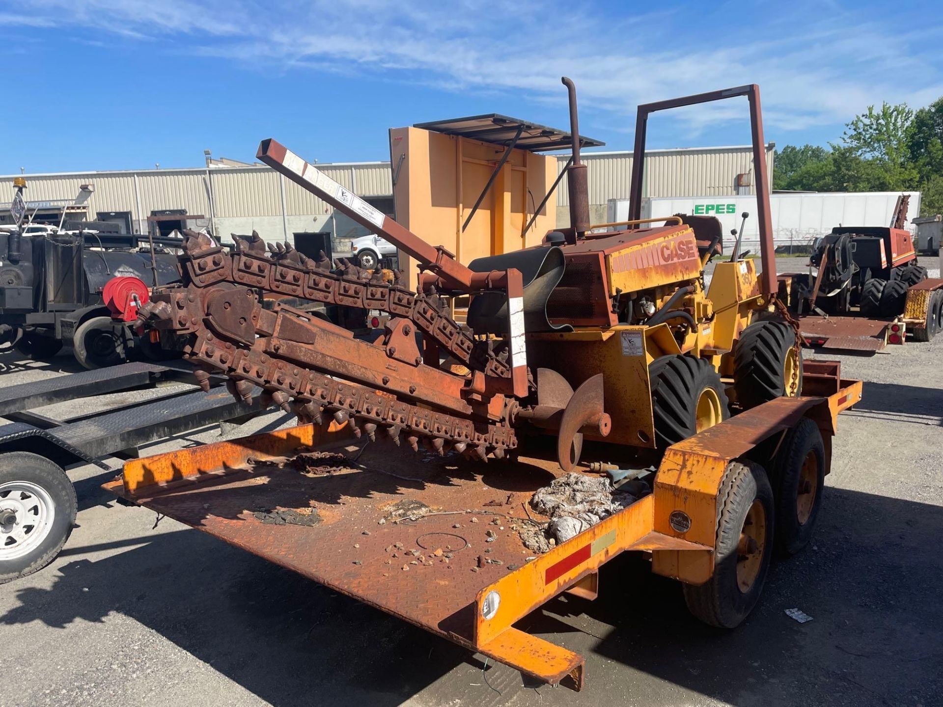 1988 Dixie Trailer with Case 360 Trencher - Image 3 of 25