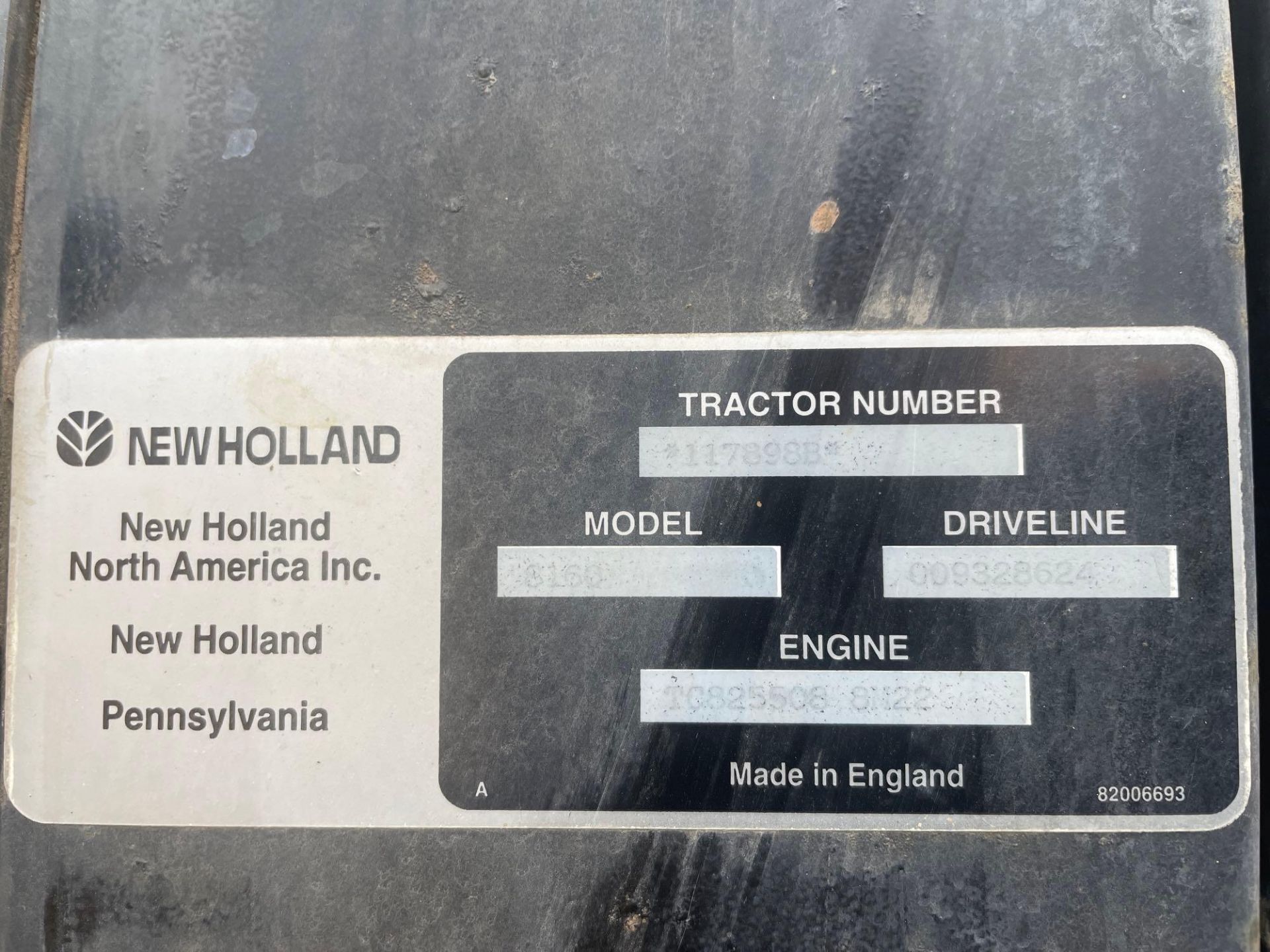 1999 New Holland 8160 Tractor - Image 12 of 19