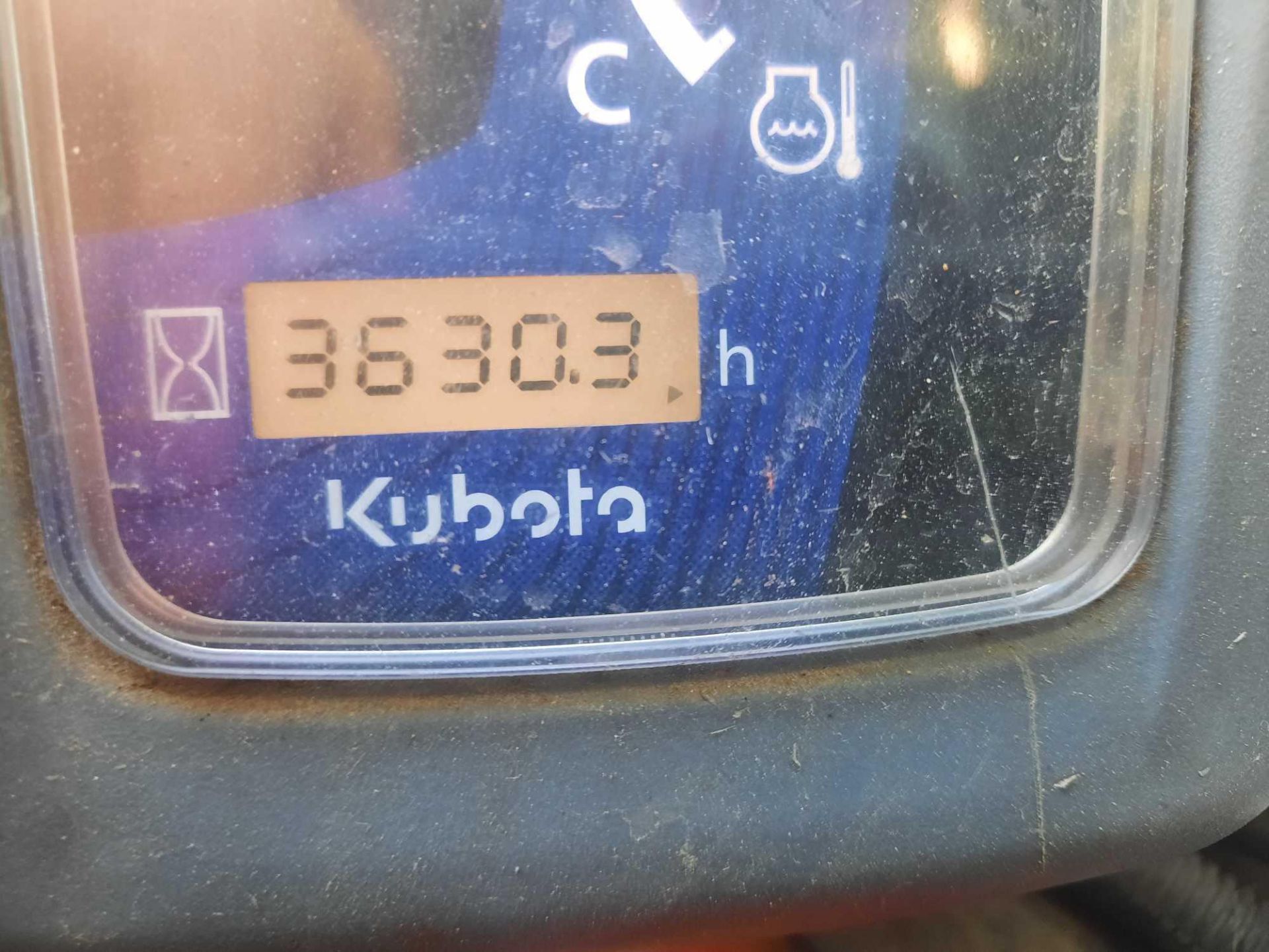 2016 Kubota SSV65 Skid Steer Loader - Image 5 of 14