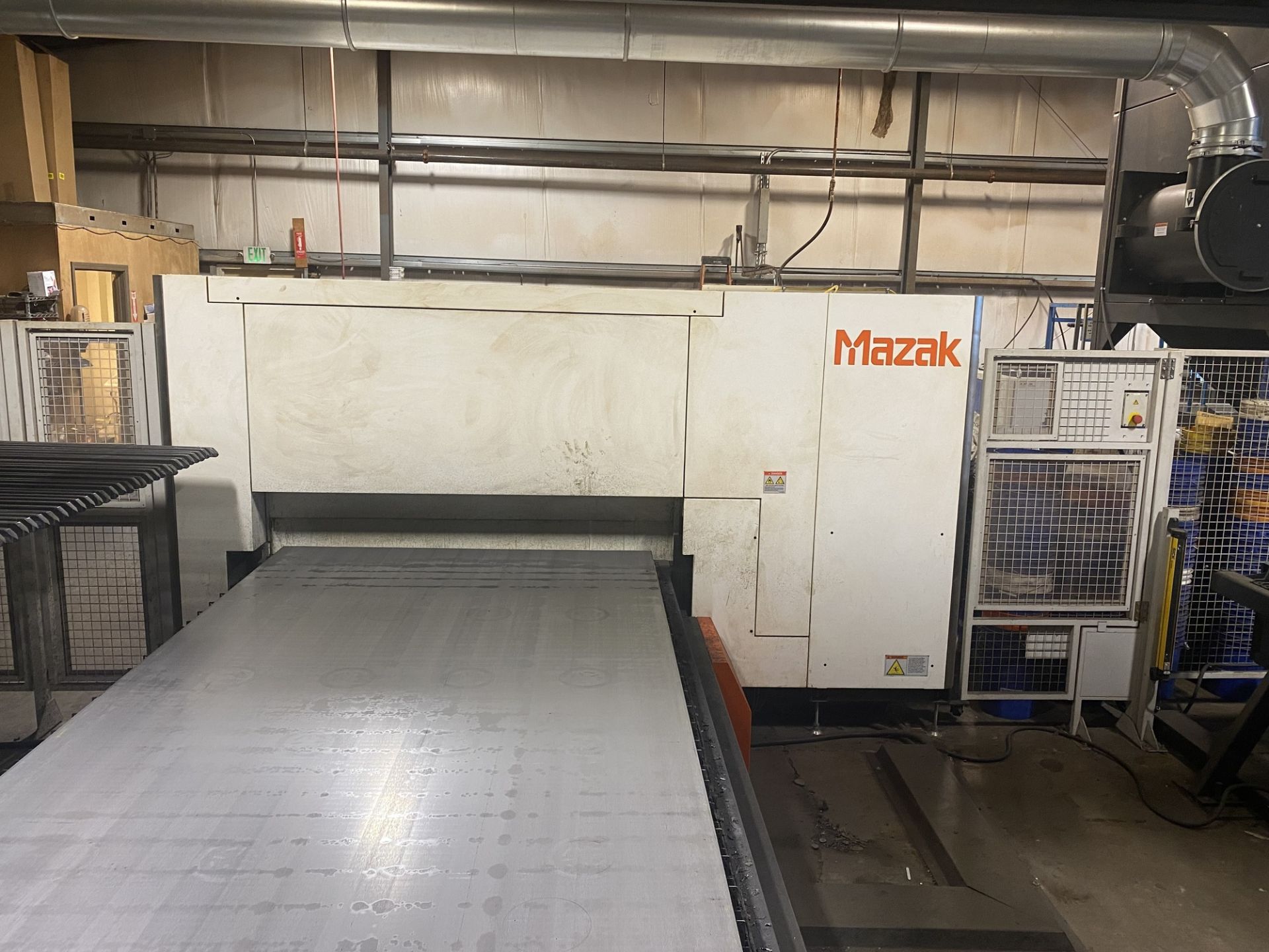 BULK BID - 2017 6KW MAZAK OPTIPLEX FIBER II LASER WITH DUST COLLECTOR AND NITROGEN GENERATOR - Image 2 of 5