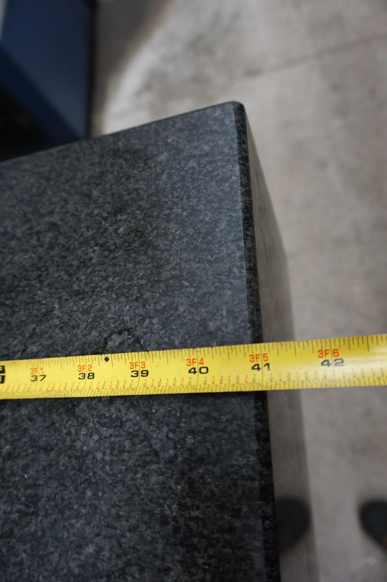 ZEISS GRANITE SURFACE PLATE, PREVIOUSLY USED WITH CMM, DIMENSIONS 41" X 48" - Image 5 of 7