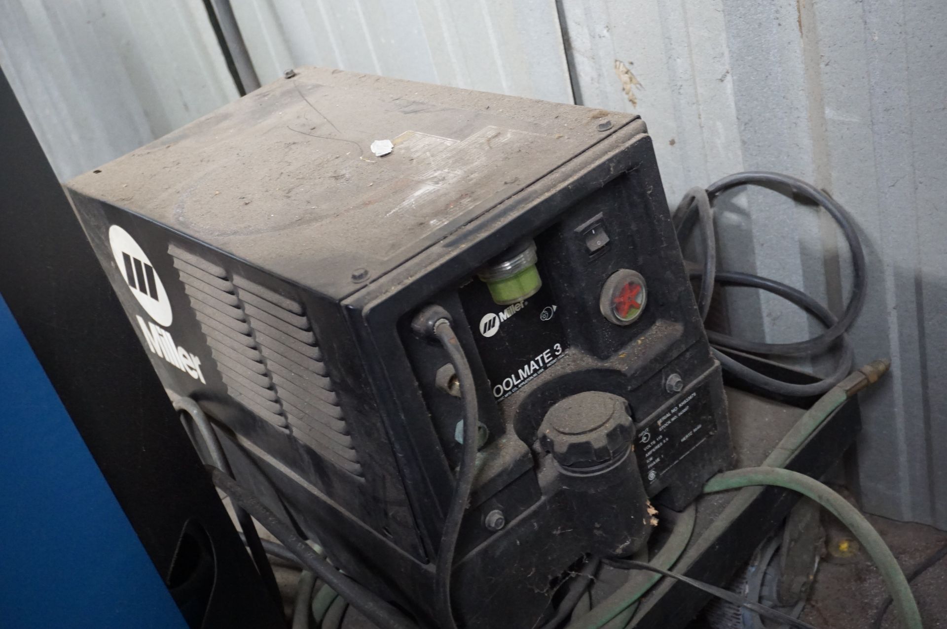 MILLER SYNCROWAVE 351 AC/DC WELDING POWER SOURCE STOCK. 903219, S/N KJ016465 WITH MILLER COOLMATE 3, - Image 4 of 5