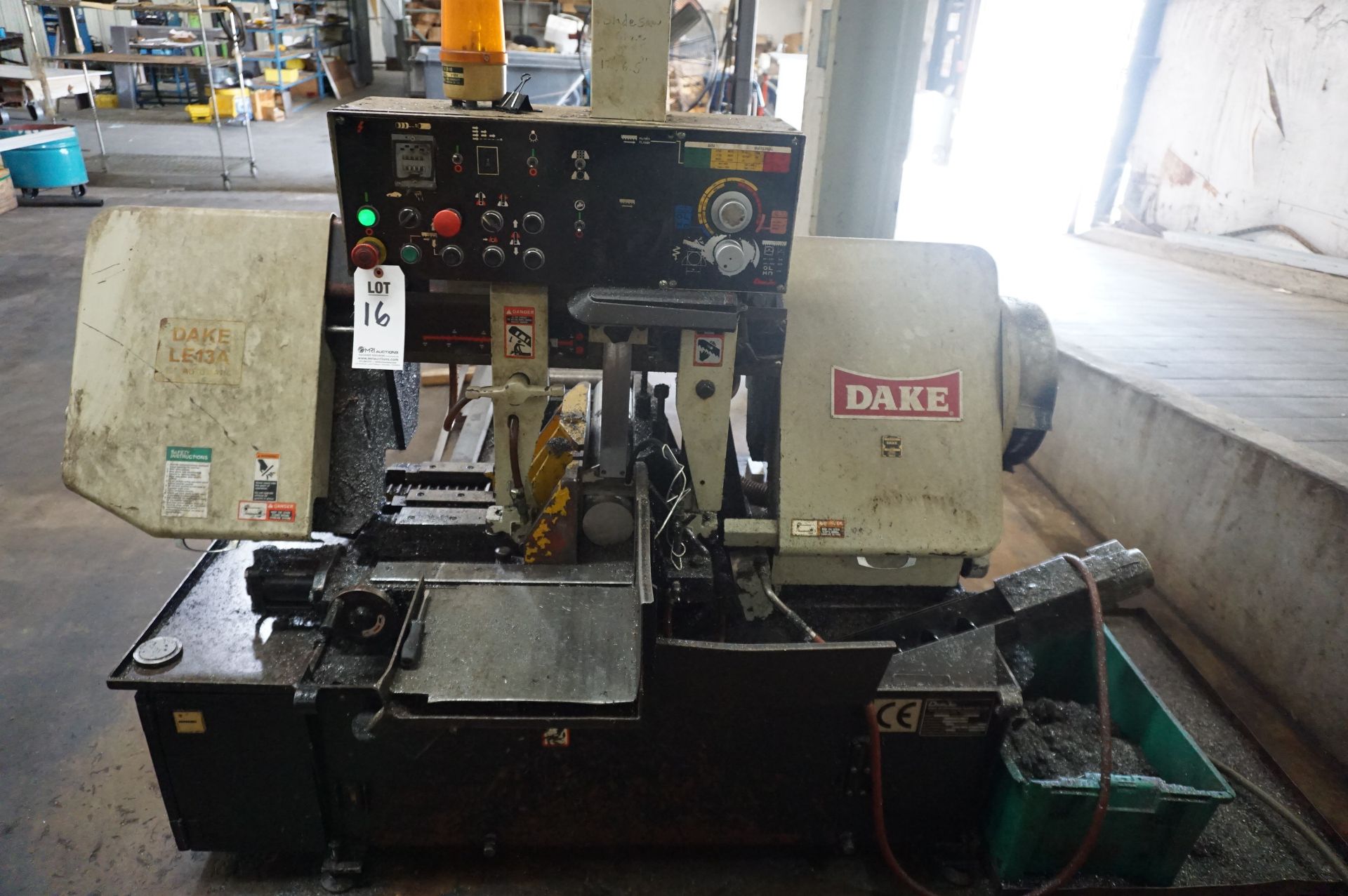 DAKE HORIZONTAL METAL CUTTING BANDSAW 13" AUTOMATIC, MODEL LE13A, S/N 1011357, BASE CHUNJEI - Image 3 of 11