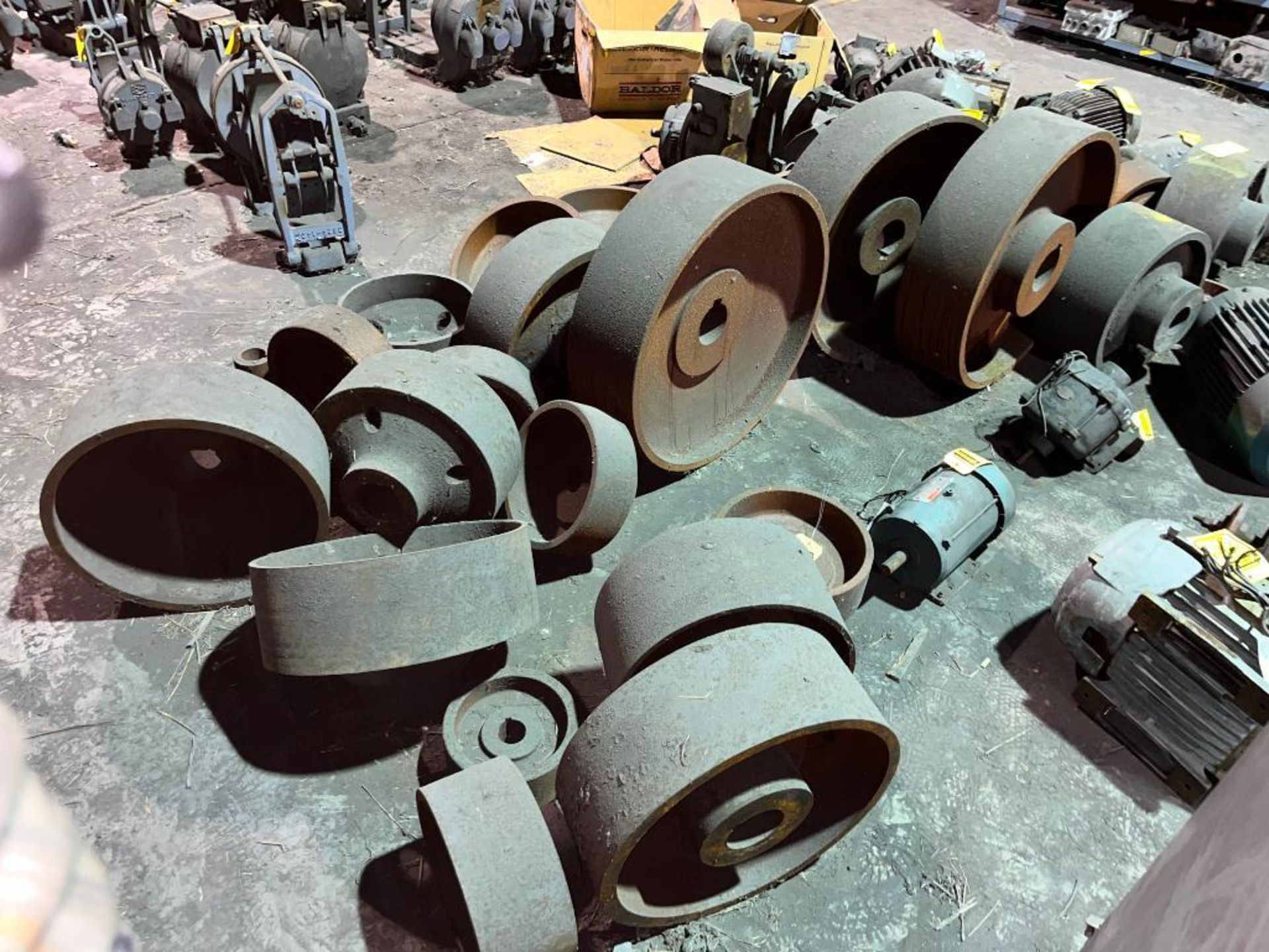 Assorted Belt Drive Pulleys - Image 8 of 8