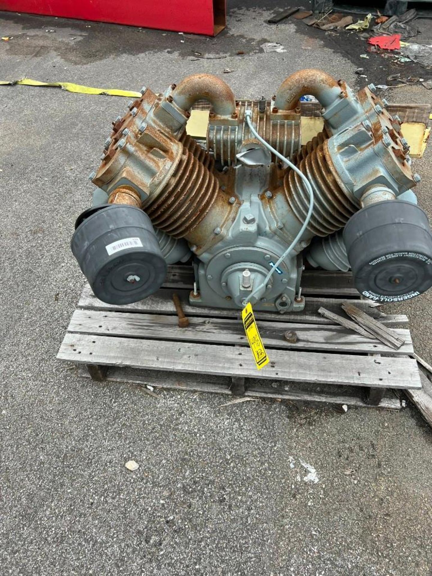 Ansimag Pump w/ 7.5 Hp Motor