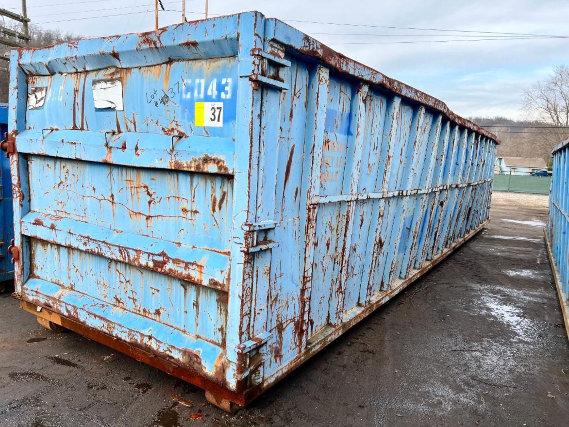 60-YD. Roll-Off Container