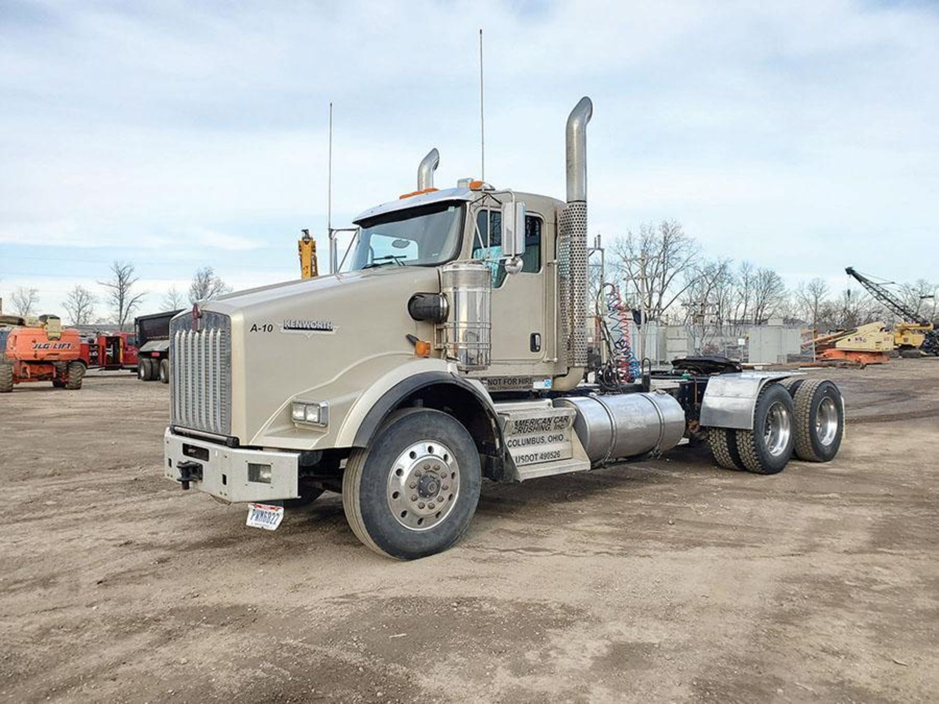 2009 Kenworth Truck Tractors, Vin 1NKDLU0X59J256959, Tandem Axle, Day Cab, Extended Frame, 813 Cat D - Image 4 of 18