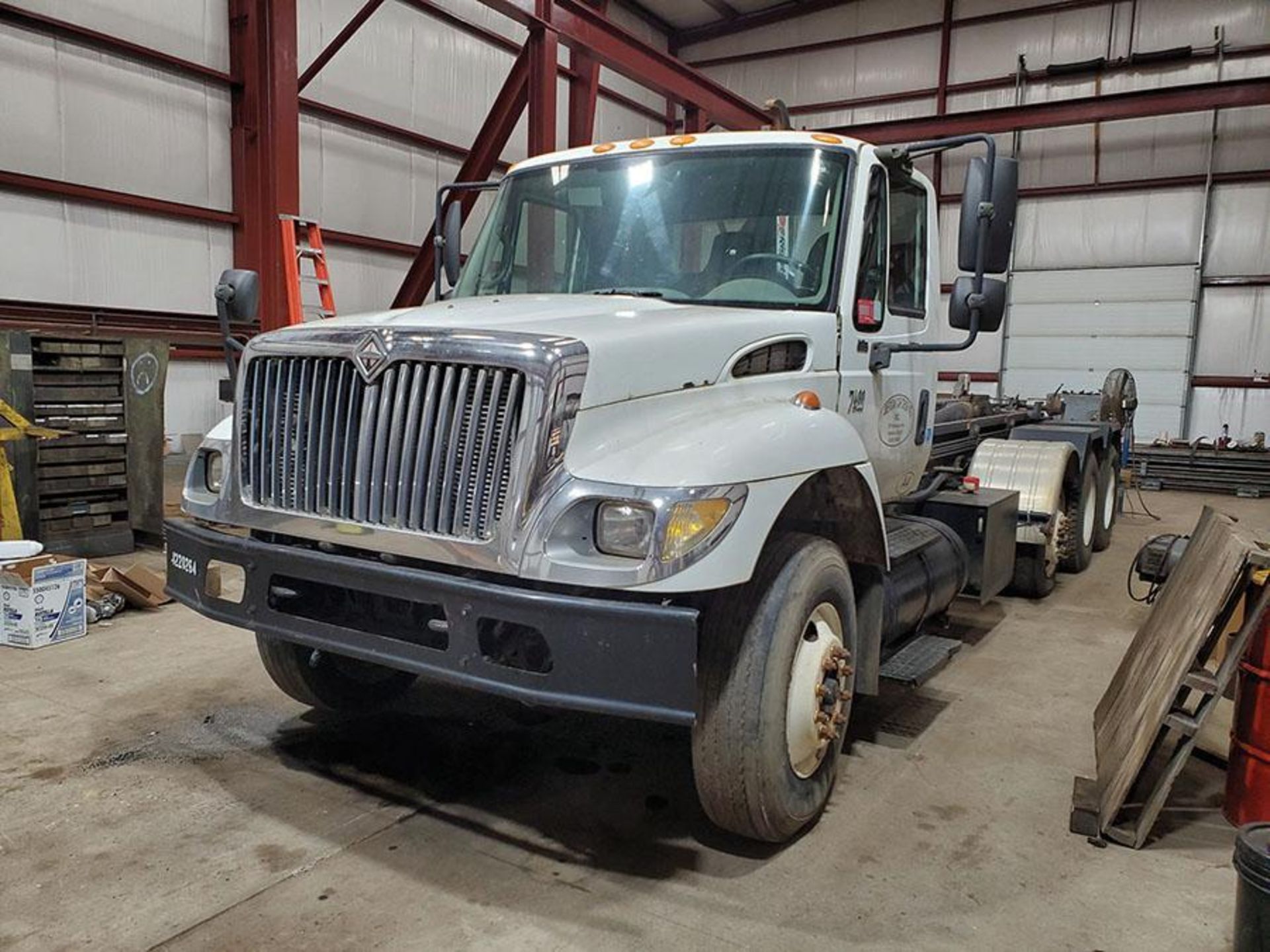 2006 International 7400 6x4 Roll Off Truck w/ Galbreath Right Hook Roll Off Container Bed, Vin 1HTWG