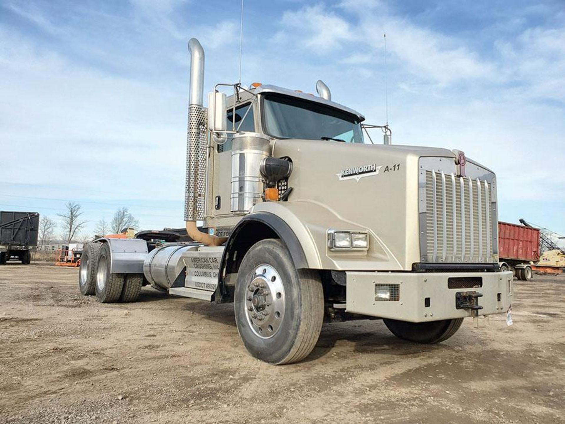 2009 Kenworth Truck Tractors, Vin 1NKDLU0X39J256958, Tandem Axle, Day Cab, Extended Frame, C-13 Engi - Image 8 of 13