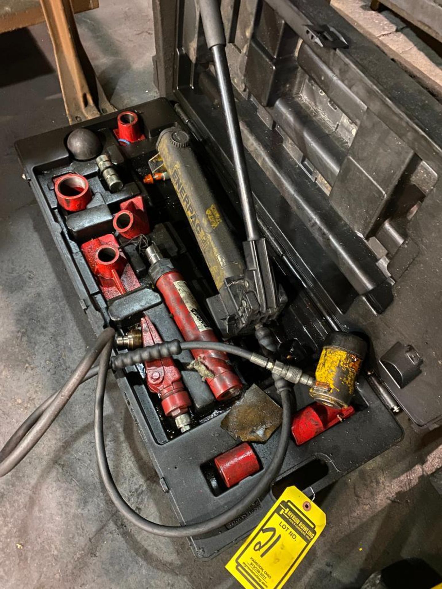 Enerpac Unit w/ Multiple Attachments