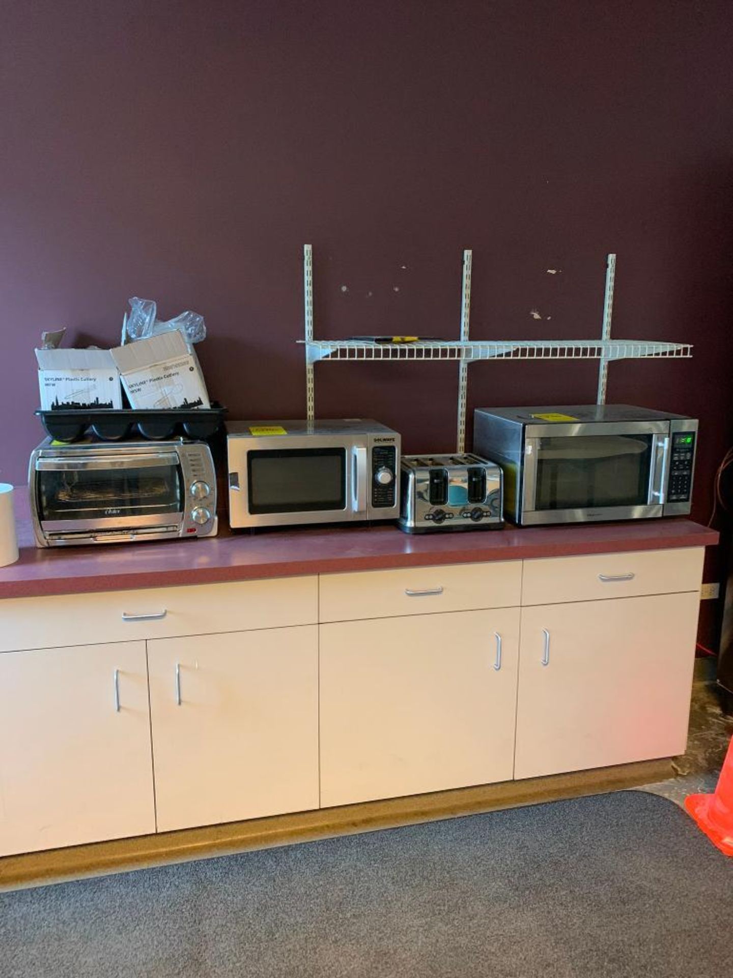 (4) Microwaves, 4-Slice Toaster & Toaster Oven - Image 2 of 2