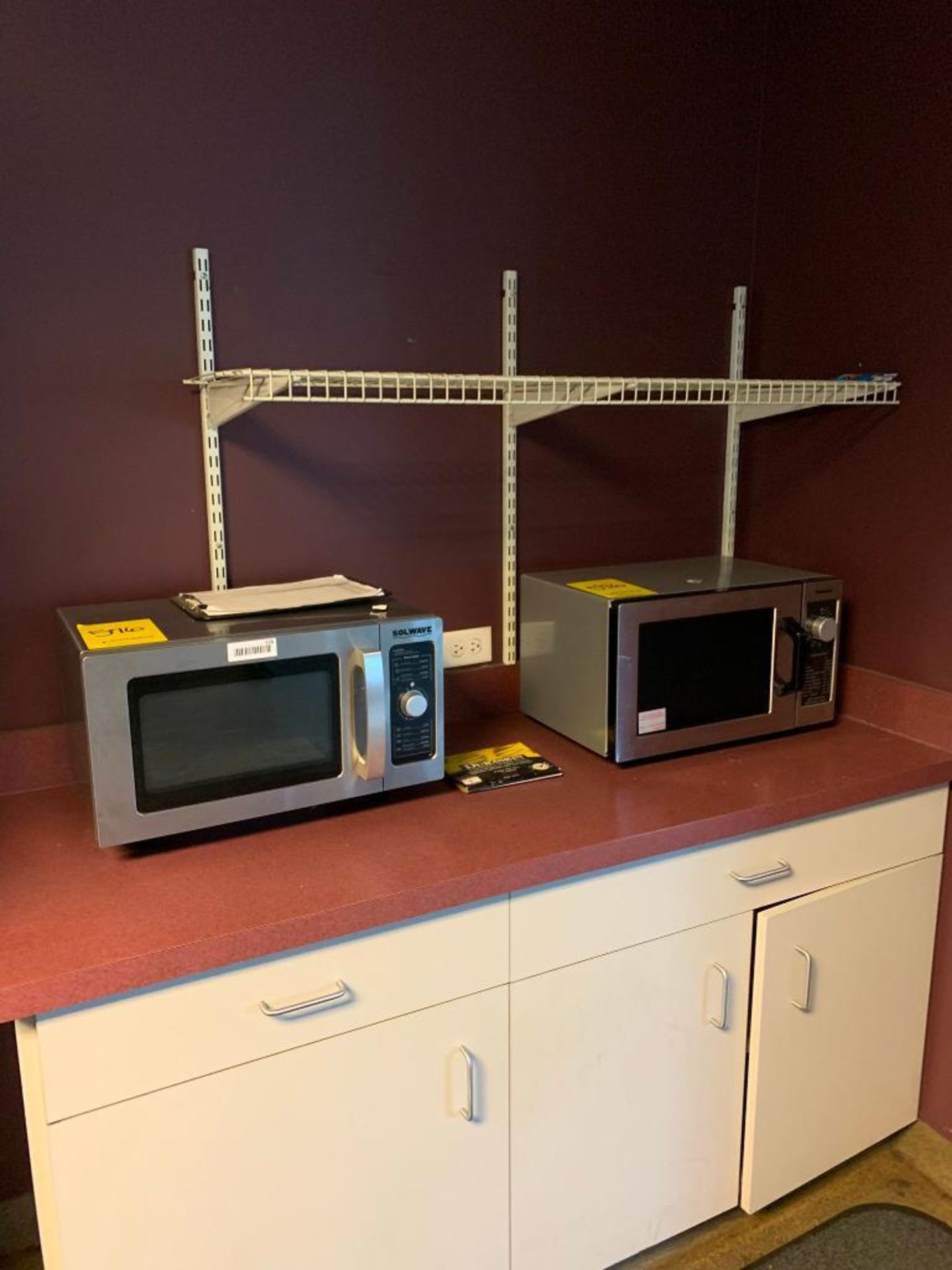 (4) Microwaves, 4-Slice Toaster & Toaster Oven