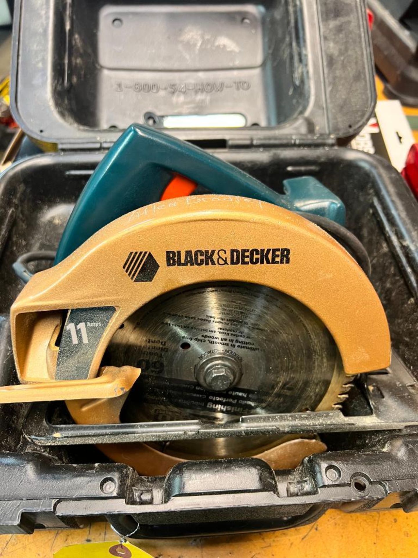 Black Decker 7-1/4" Electric Circular Saw, Model 7350, Type 1, w/ Blades