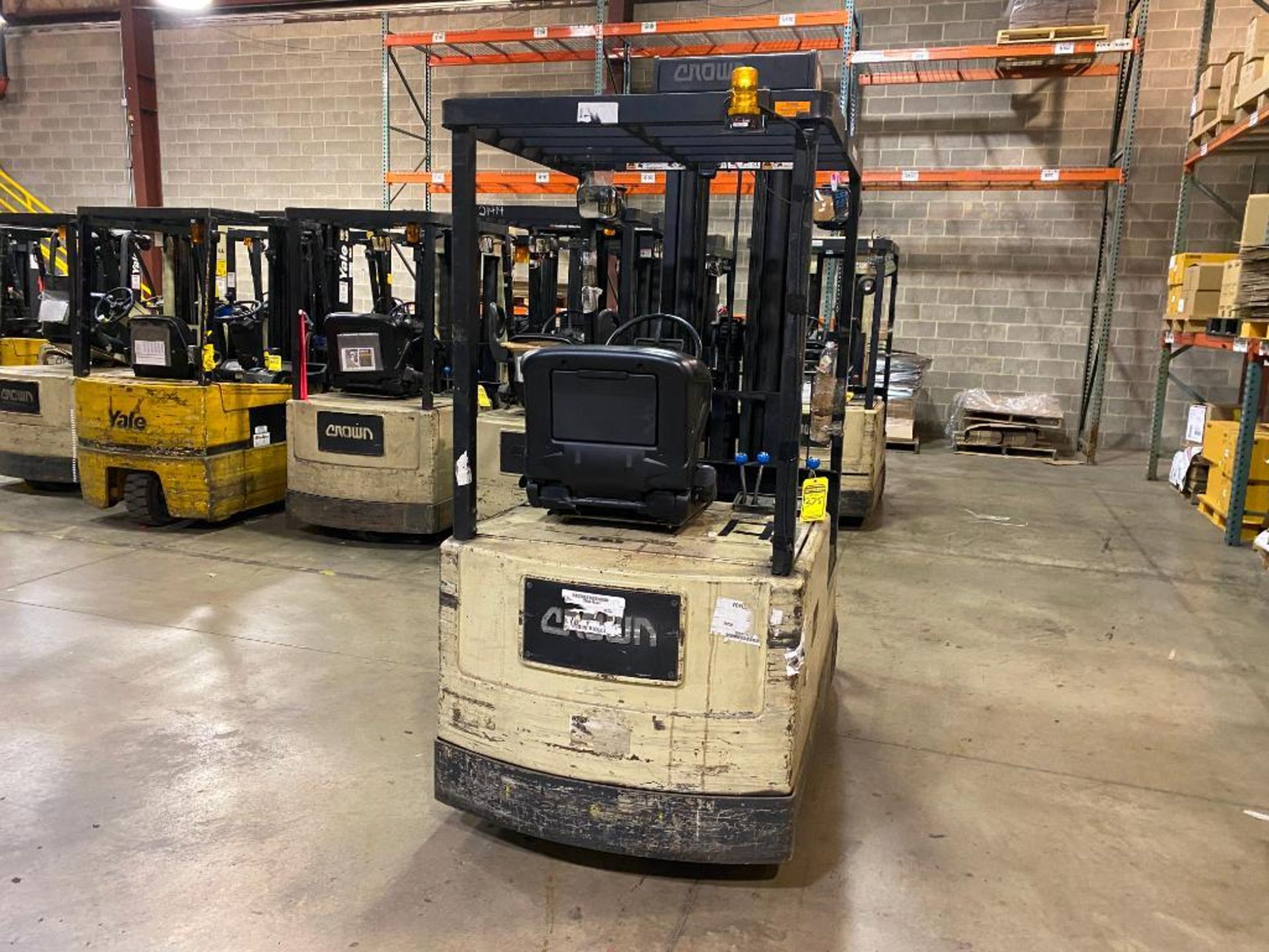 Crown 3,000-LB. Capacity Three Wheel Electric Forklift, S/N 1A174357, Lever Shift Transmission, 36 V - Image 2 of 5