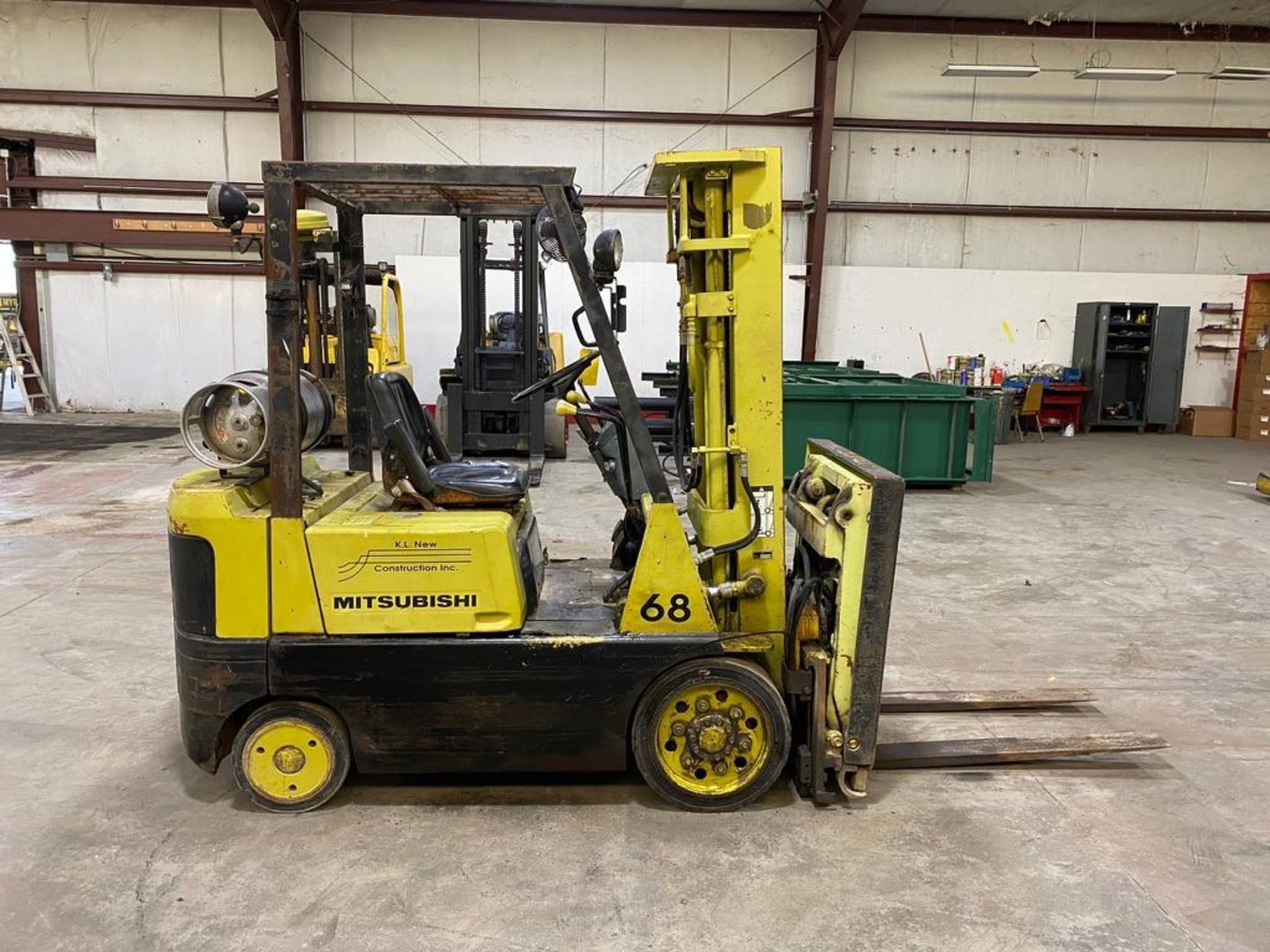 Mitsubishi 4,000 LB. Capacity Forklift, Model FGC20, S/N AF82A-01149, LPG, 3-Stage Mast, Side Shift, - Image 3 of 6