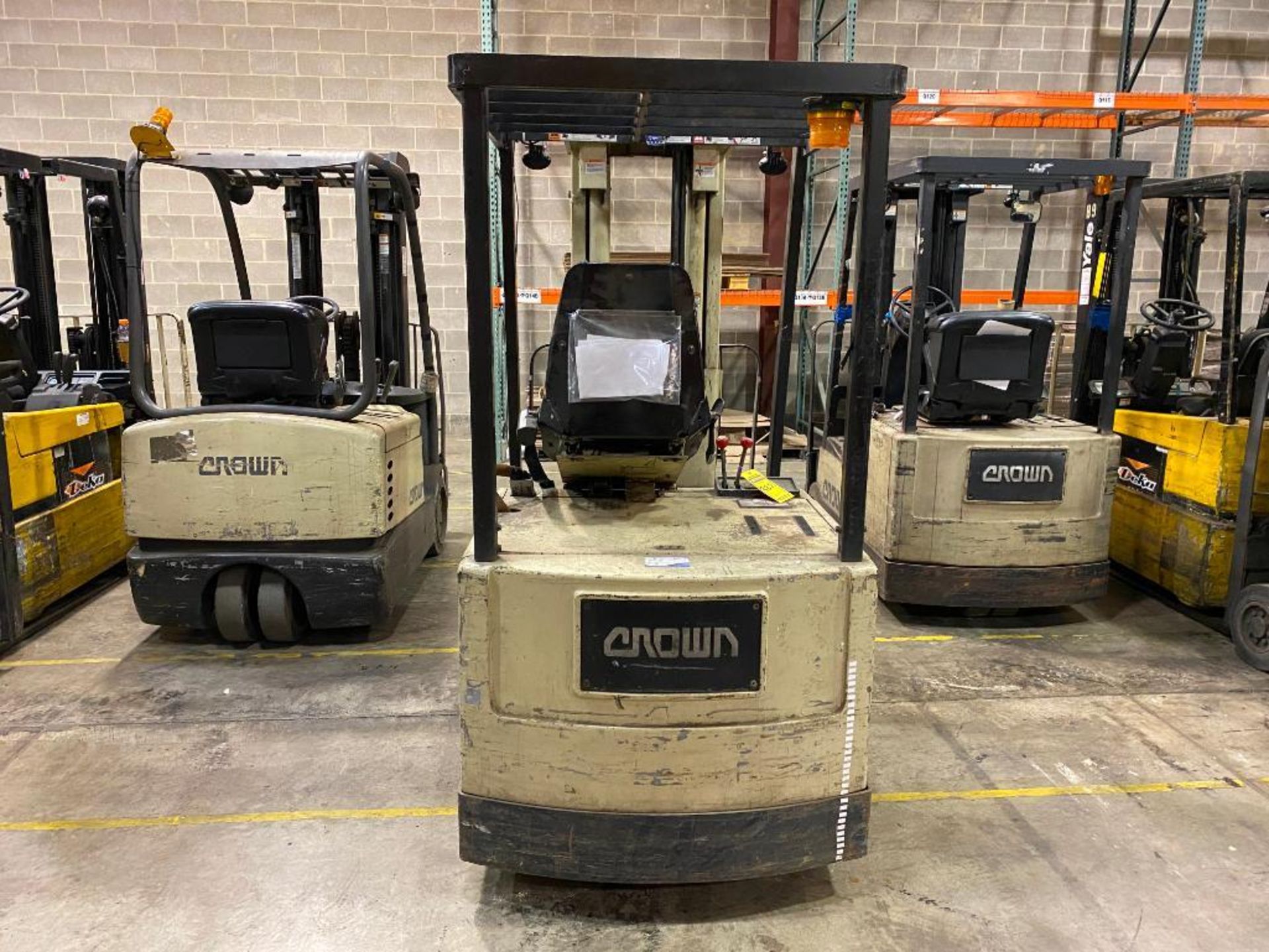 Crown 3,000-LB. Capacity 3-Wheel Electric Forklift, Model 35SCTT, S/N W-23860, Lever Shift Transmiss - Image 2 of 5