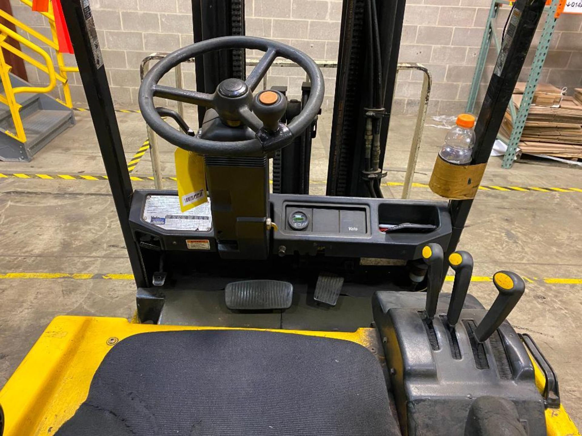 Yale 3,000-LB. Capacity 3-Wheel Electric Forklift, Model ERP040TFN36SE082, S/N B807N01727U, Lever Sh - Image 5 of 5