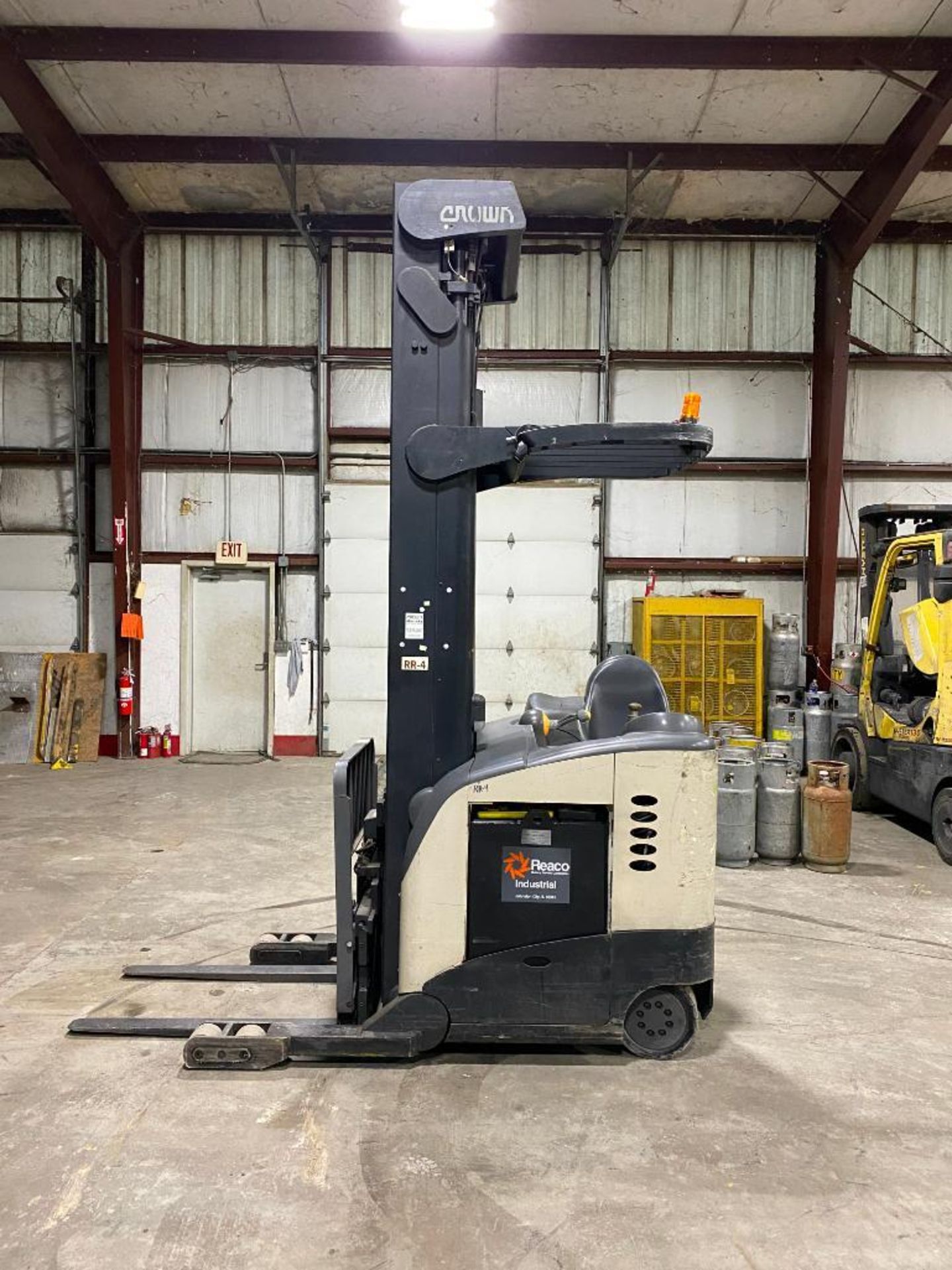 393B Crown 4,500 Lb. Capacity Reach Truck, Model Rr 5000, S/N 1a213179, 36 V Battery, 300” Max. Lift