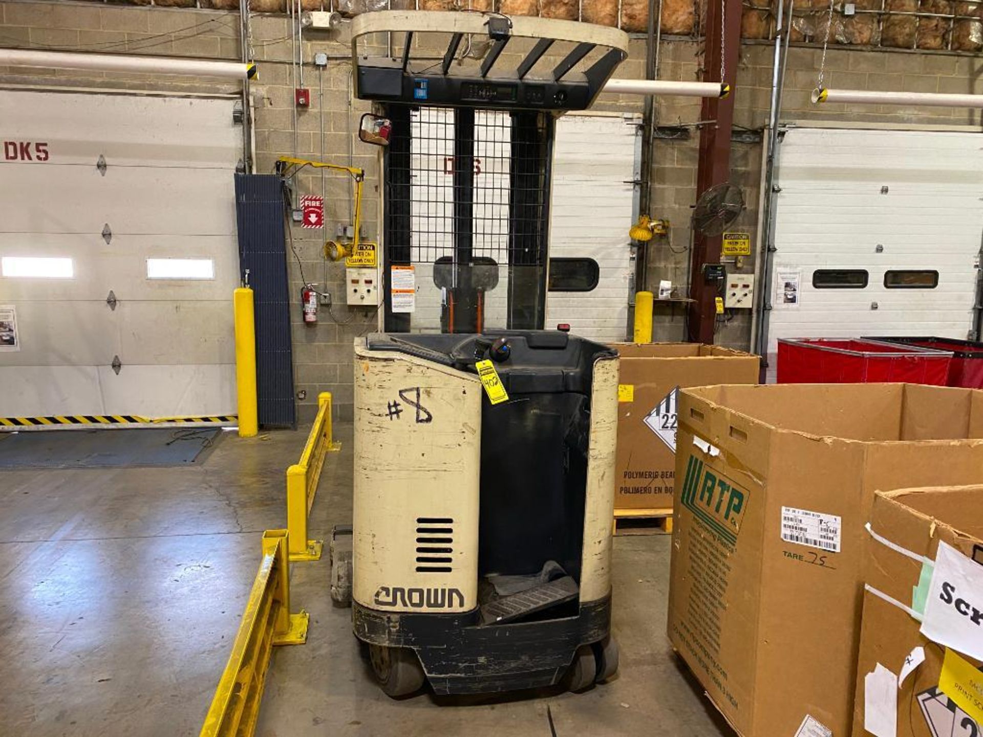 Crown 3,500-LB. Capacity Reach Truck, Model RR-3000, S/N 1A142367, 36 V Battery, 210" Max. Lift Heig - Image 5 of 6