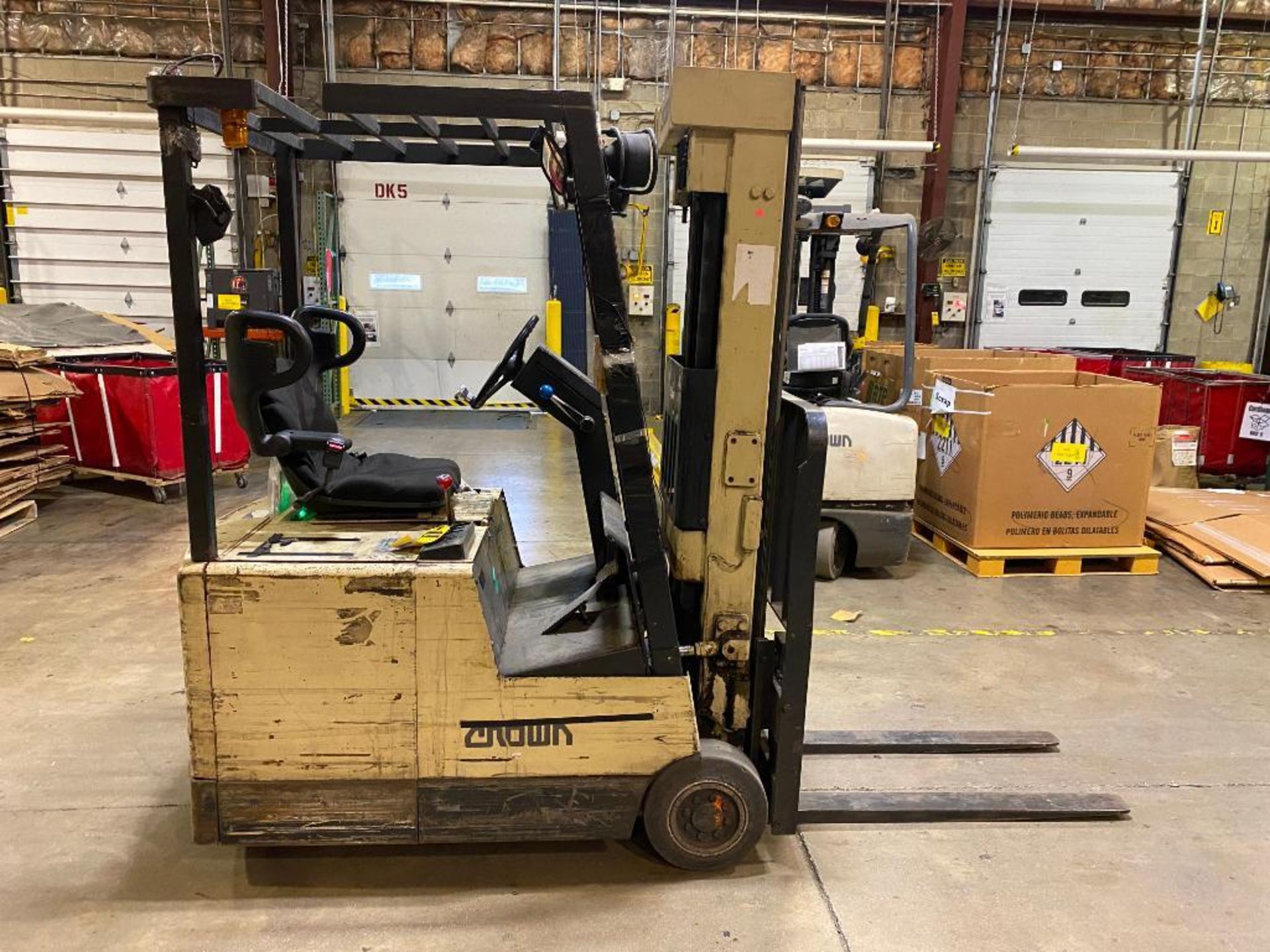 Crown 3,000-LB. Capacity Three Wheel Electric Forklift, Model 30SCTT, S/N 1A24986, Lever Shift Trans