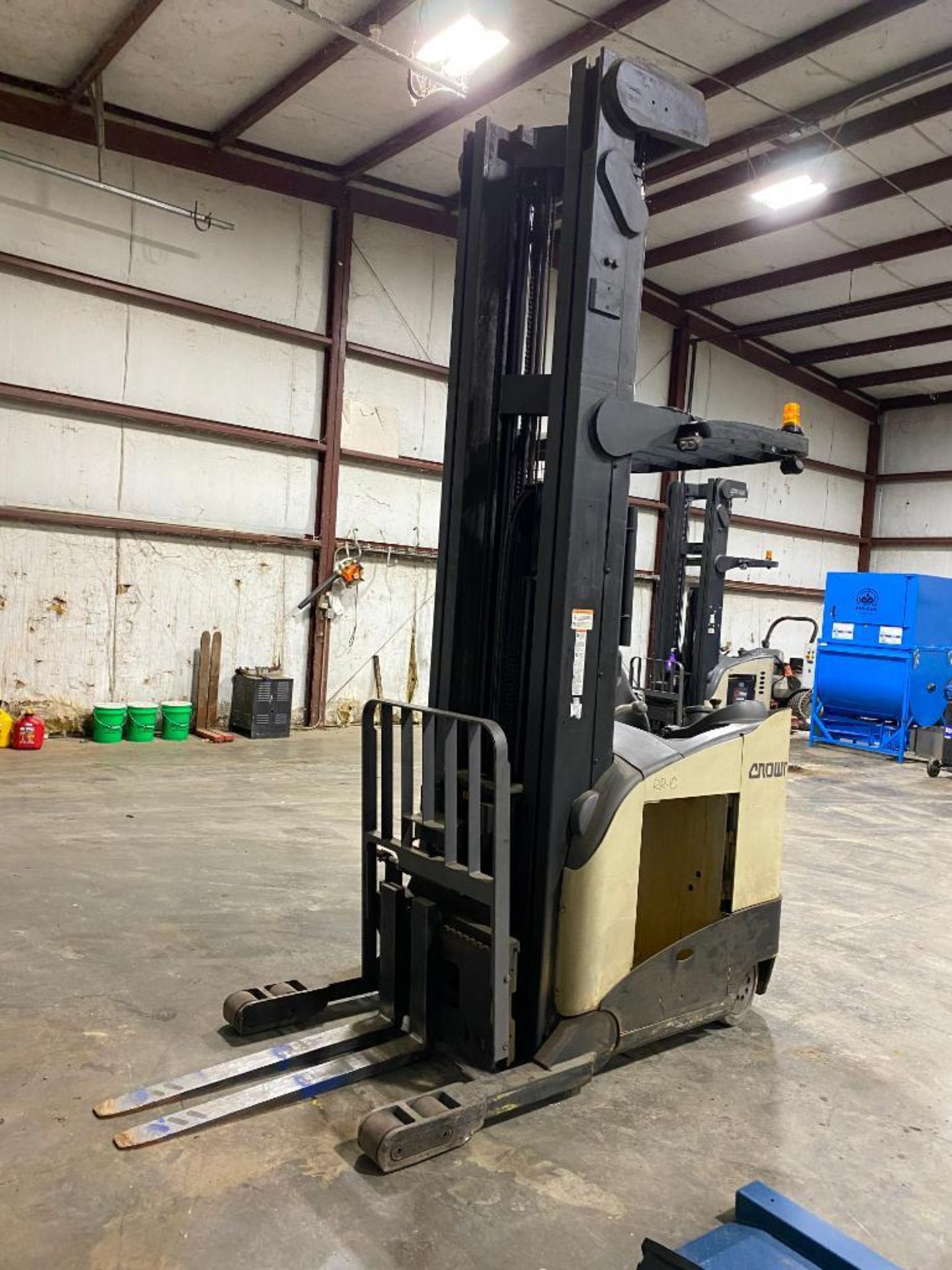 393C Crown 4,500 Lb. Capacity Reach Truck, Model Rr 5725-45, S/N 1a356735, 321” Max. Lift Height, 14 - Image 4 of 6