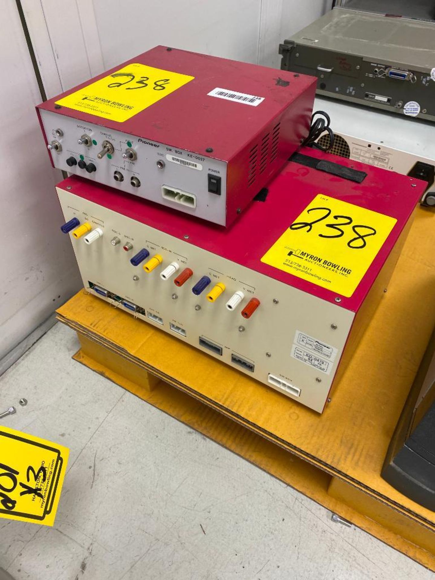 Pioneer KD-0479 & KE-0027 Radio Tester