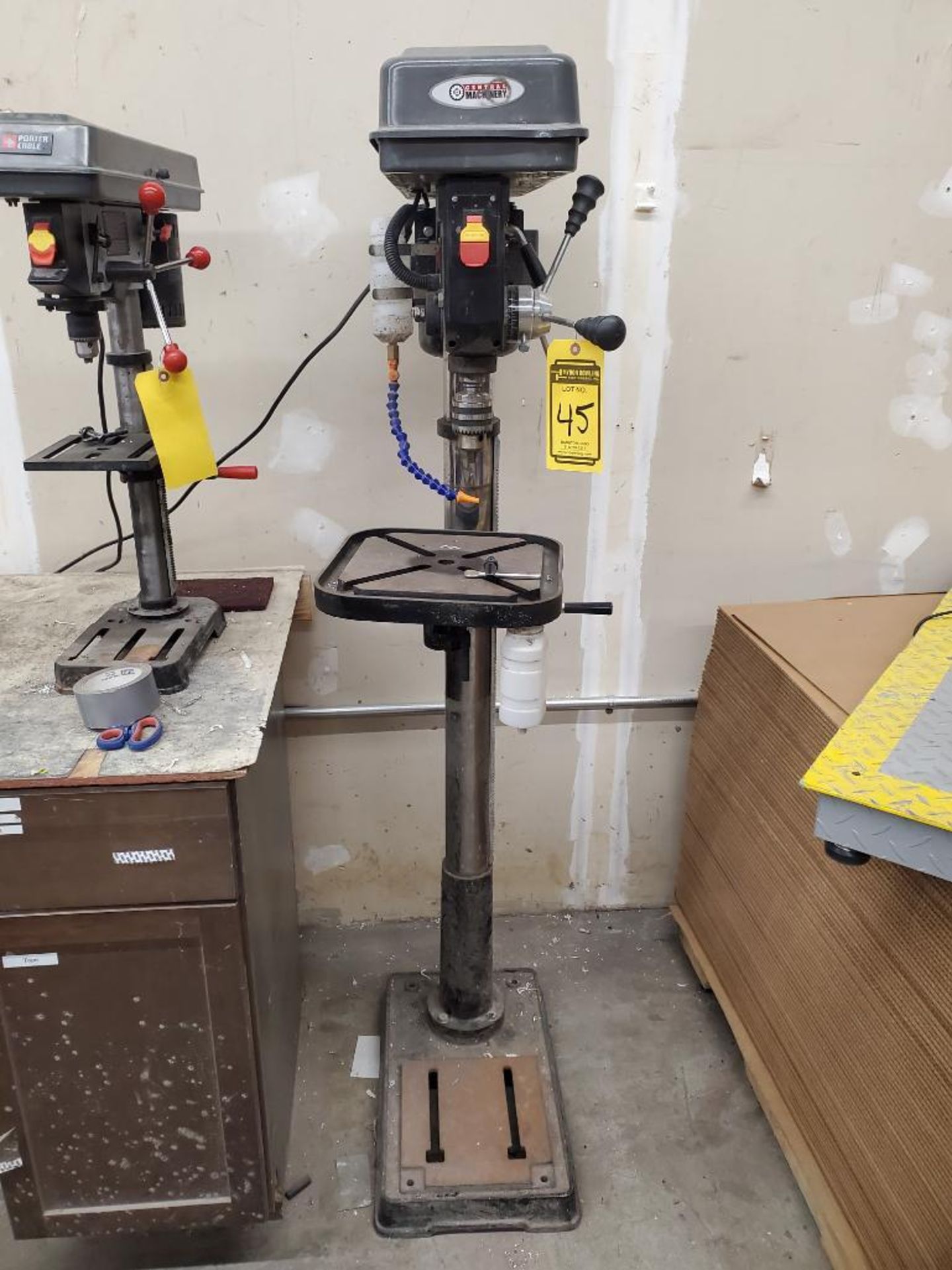 Central Machinery 16-Speed Vertical Drill Press, 220-3,600 RPM, 5/8" Chuck, Mt3 Spindle, 12-3/4" x 1