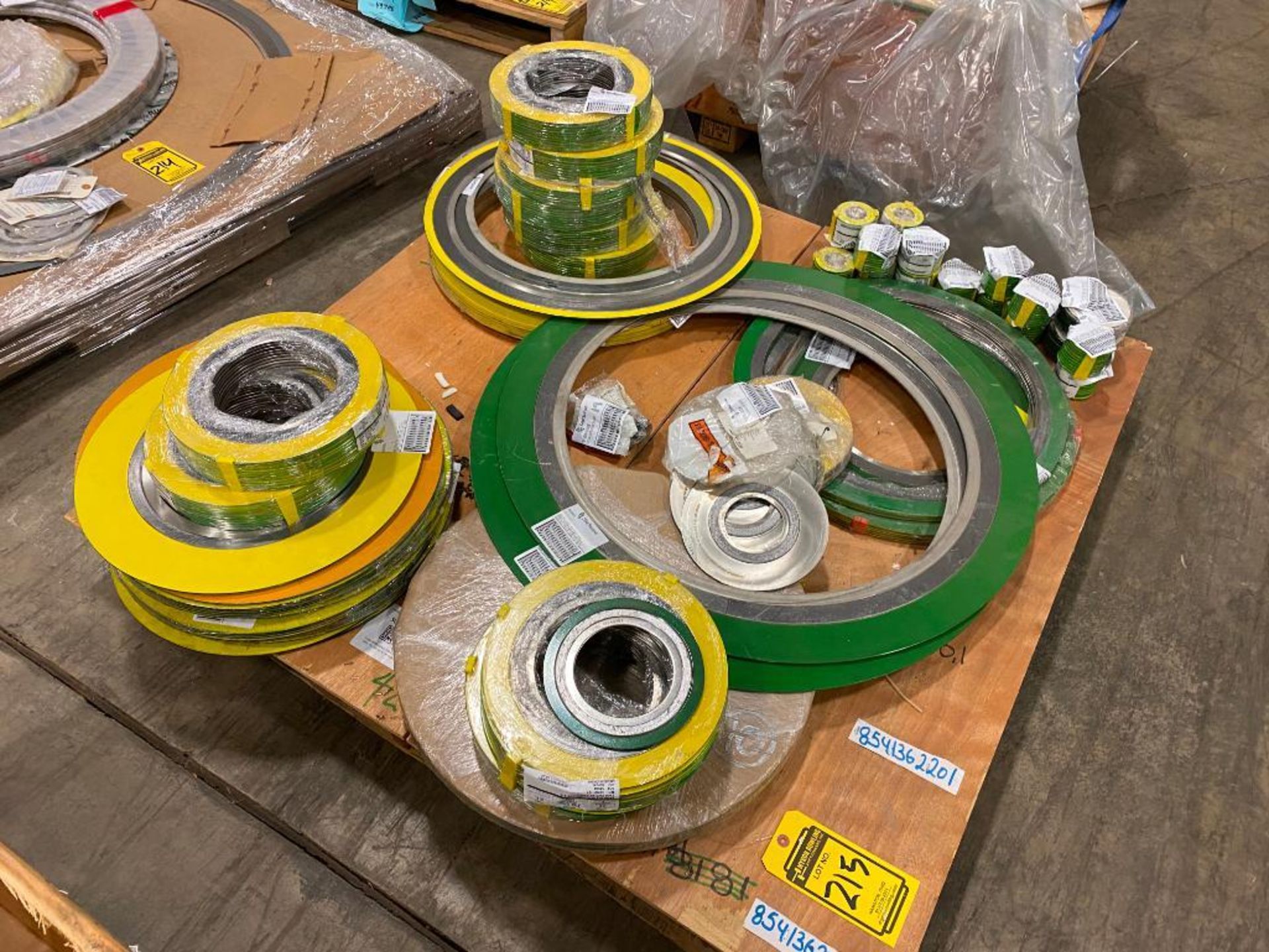 (3) Skids of Assorted Size Spiral Wound Gaskets, 1"-42" - Image 3 of 10