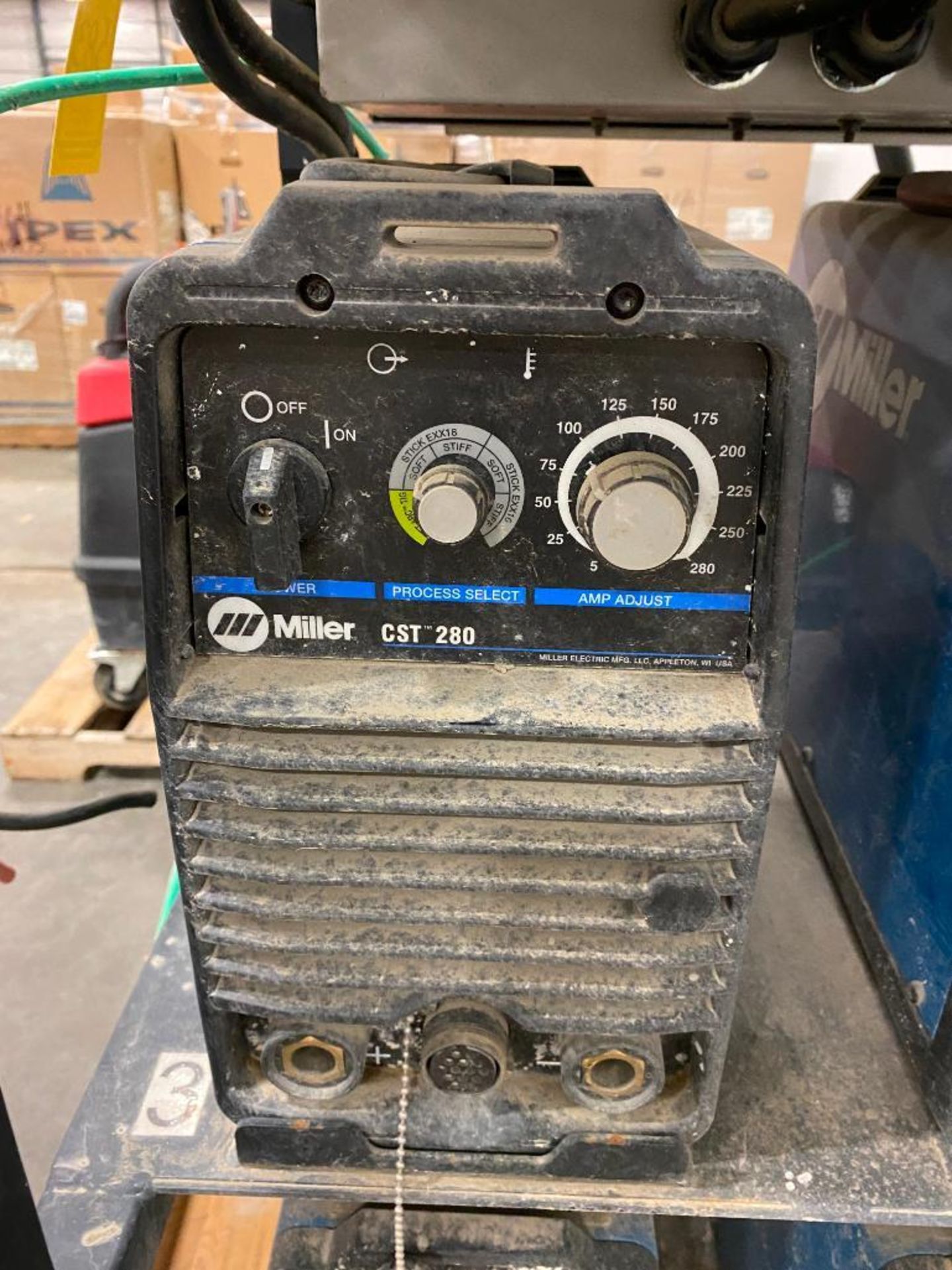 4-Cell Miller Welding Skid, S/N MK210069G, (4) Miller CST 280 ARC Welding Power Supplies, S/N Mk2001 - Image 4 of 5