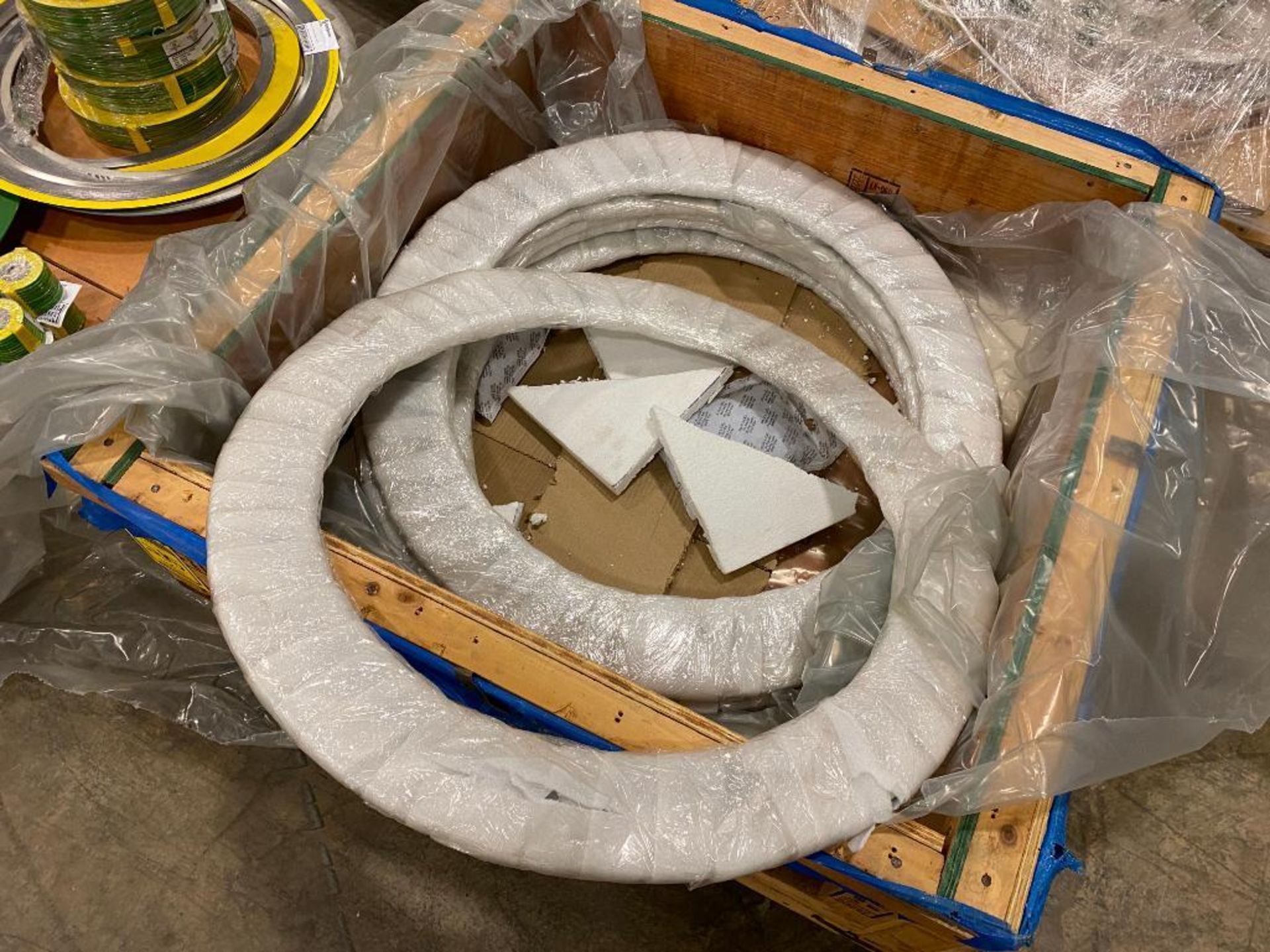 (3) Skids of Assorted Size Spiral Wound Gaskets, 1"-42" - Image 6 of 10