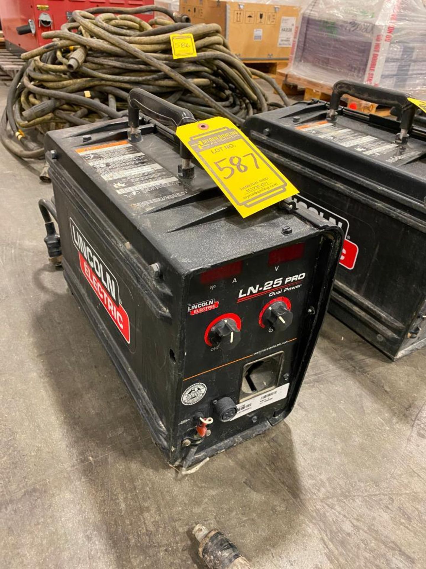 Lincoln LN-25 Pro Dual Power Wire Feeder Suitcase Welder, S/N U1190906912