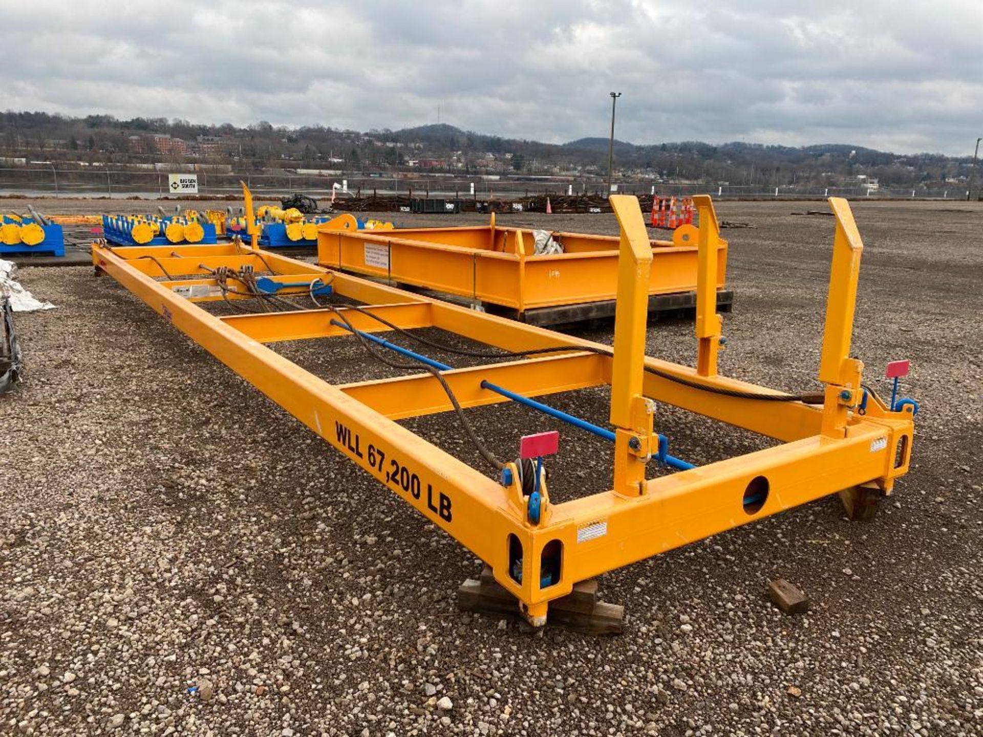 Tandemloc Auto Lock Container Lifting Frame, 40' x 8', 67,200 LB. Cap. at 45 Degrees, Adjustable Cra