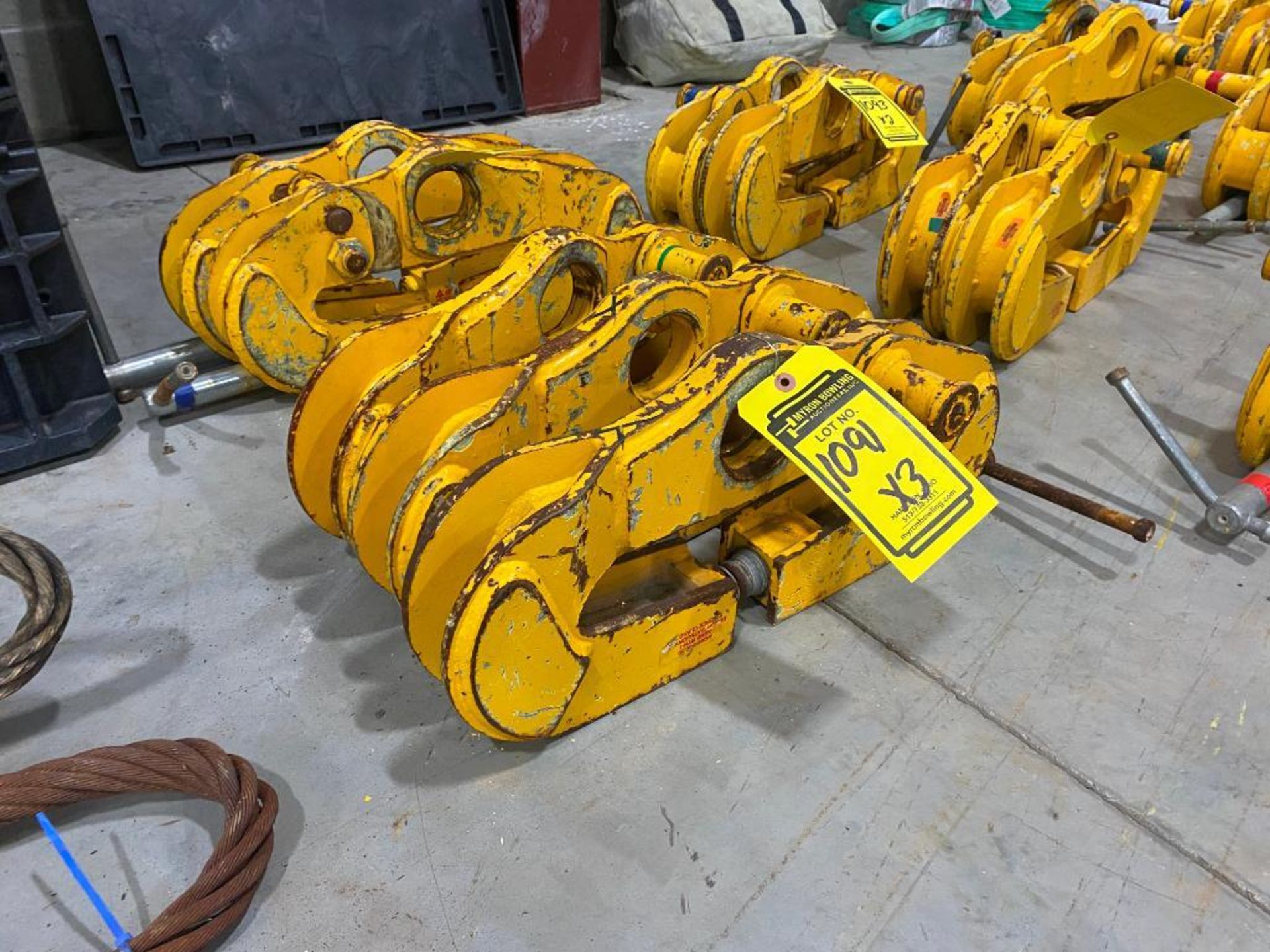 (3) Plate Clamps, 8,960 WLL