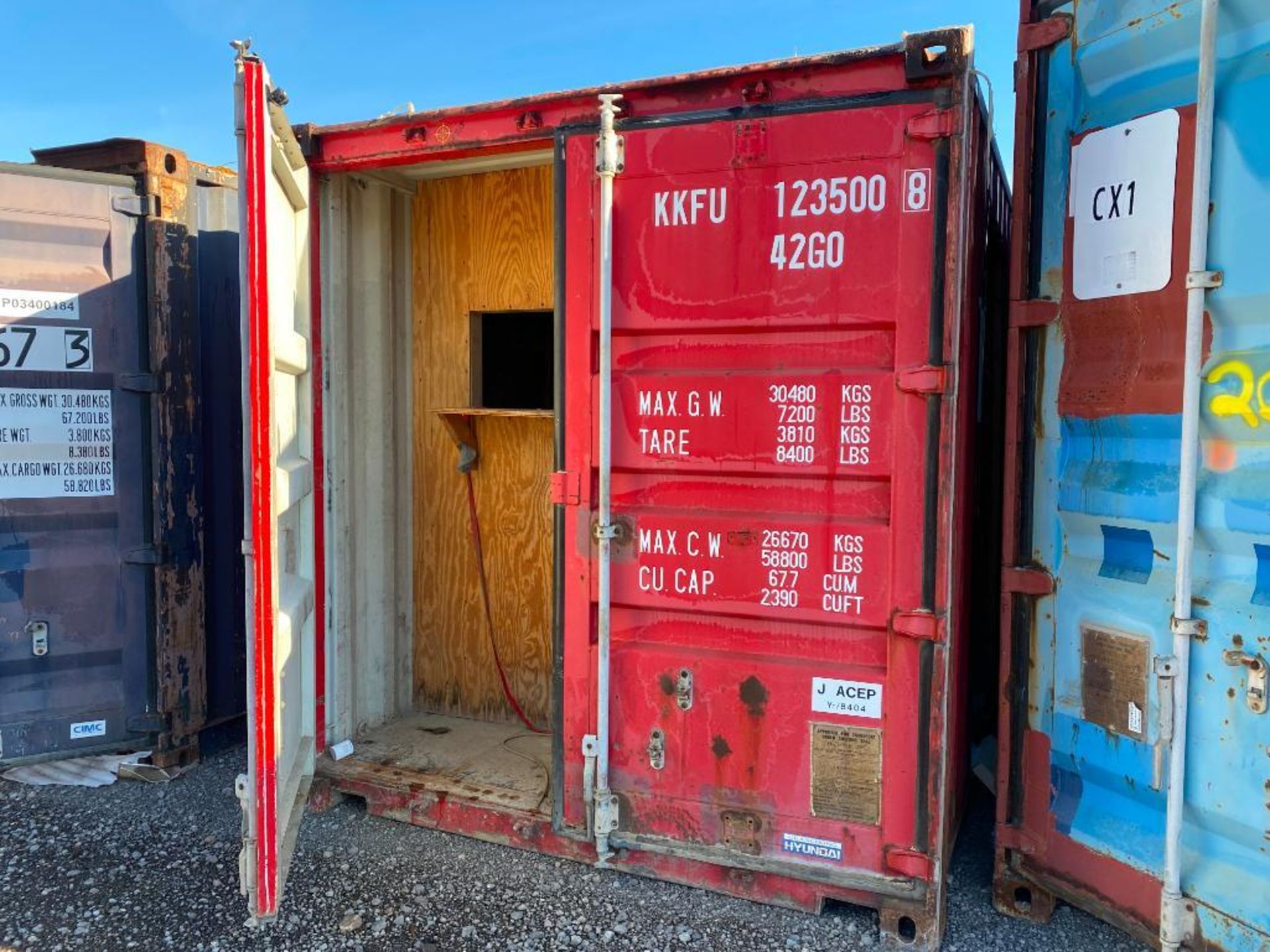 2001 Conex, 40'x8'x8', Insulated Locker Room w/ Open Walkthrough - Image 3 of 12