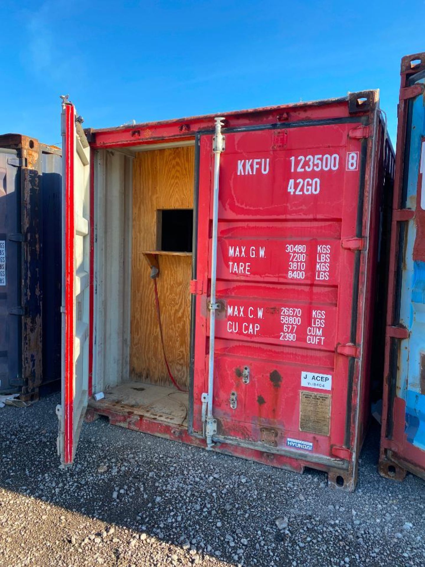 2001 Conex, 40'x8'x8', Insulated Locker Room w/ Open Walkthrough - Image 4 of 12