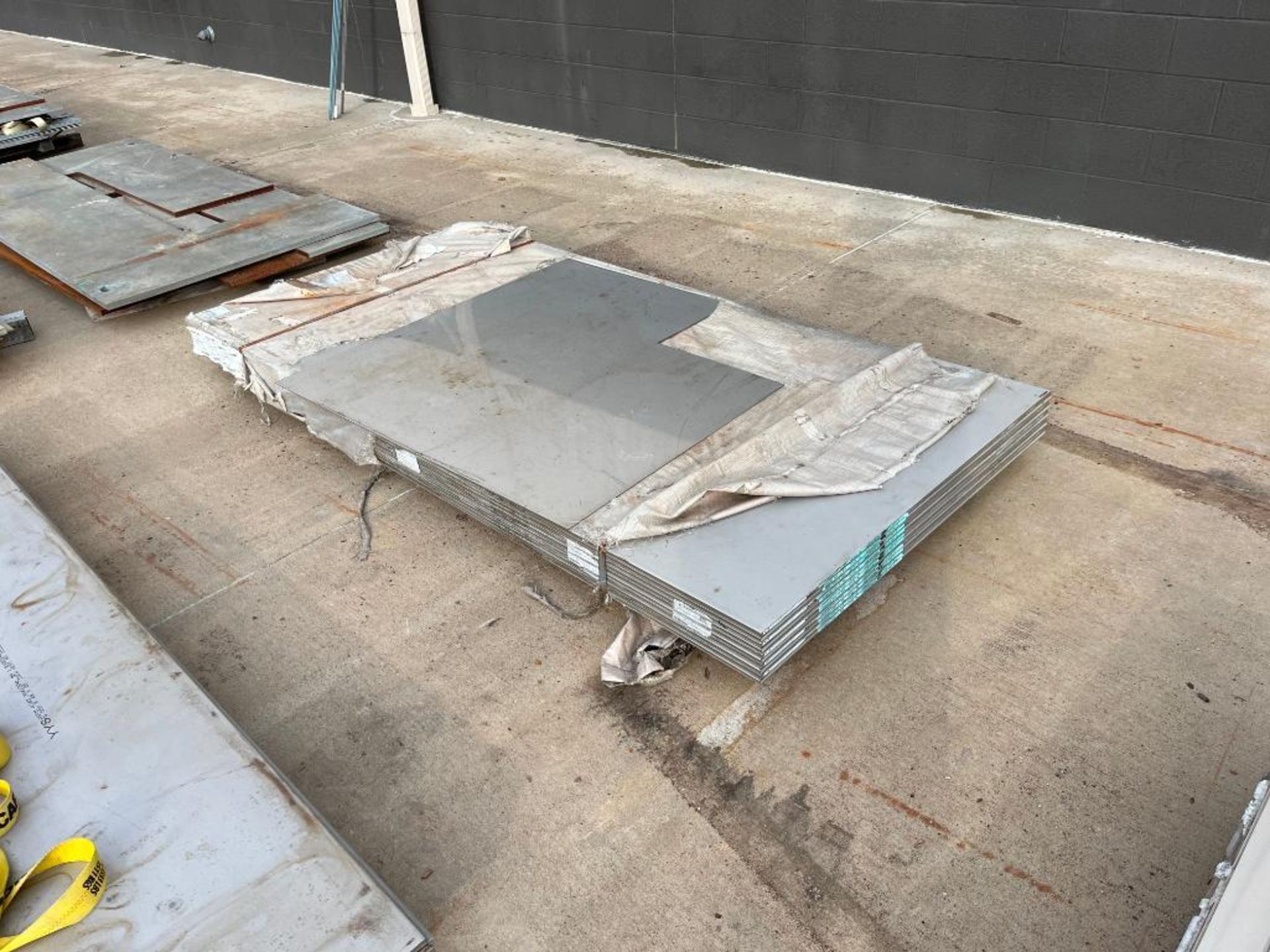 (10) 304L Stainless Steel Plates, 8' x 4' x 1/2" - Image 2 of 4