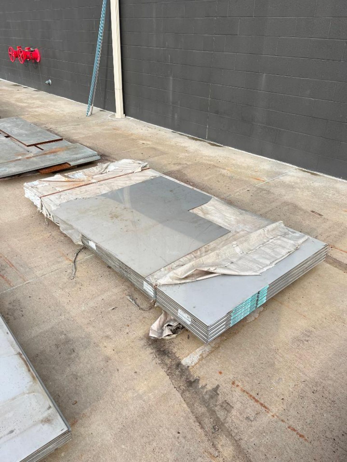 (10) 304L Stainless Steel Plates, 8' x 4' x 1/2"