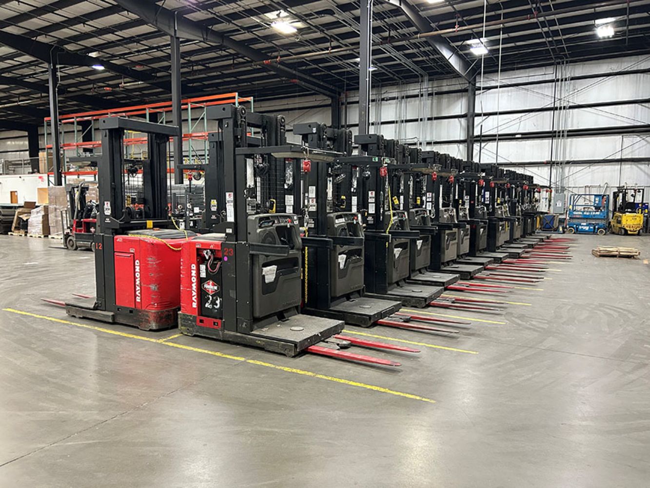 Foot Locker - Complete 500,000 Sq. Ft. Distribution Center - (2,500) Sections Pallet Rack, Mezzanines, Material Handling, Packaging, Maintenance