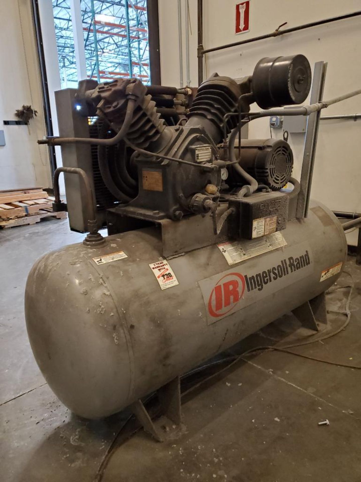 Ingersoll Rand 120-Gal. Air Compressor, Model: T30, 35.8 CFM, S/N 010950285,1,850 RPM, 175 PSIG,  w/ - Image 4 of 13